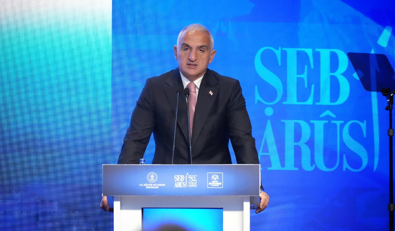 Kültür ve Turizm Bakanı Mehmet