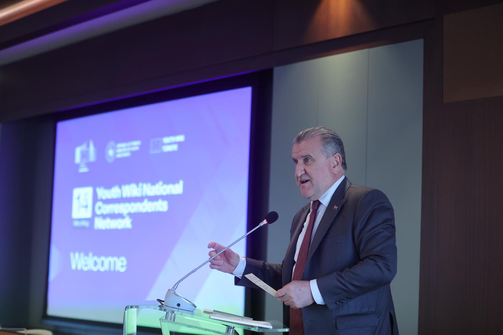 Gençlik ve Spor Bakanı Osman