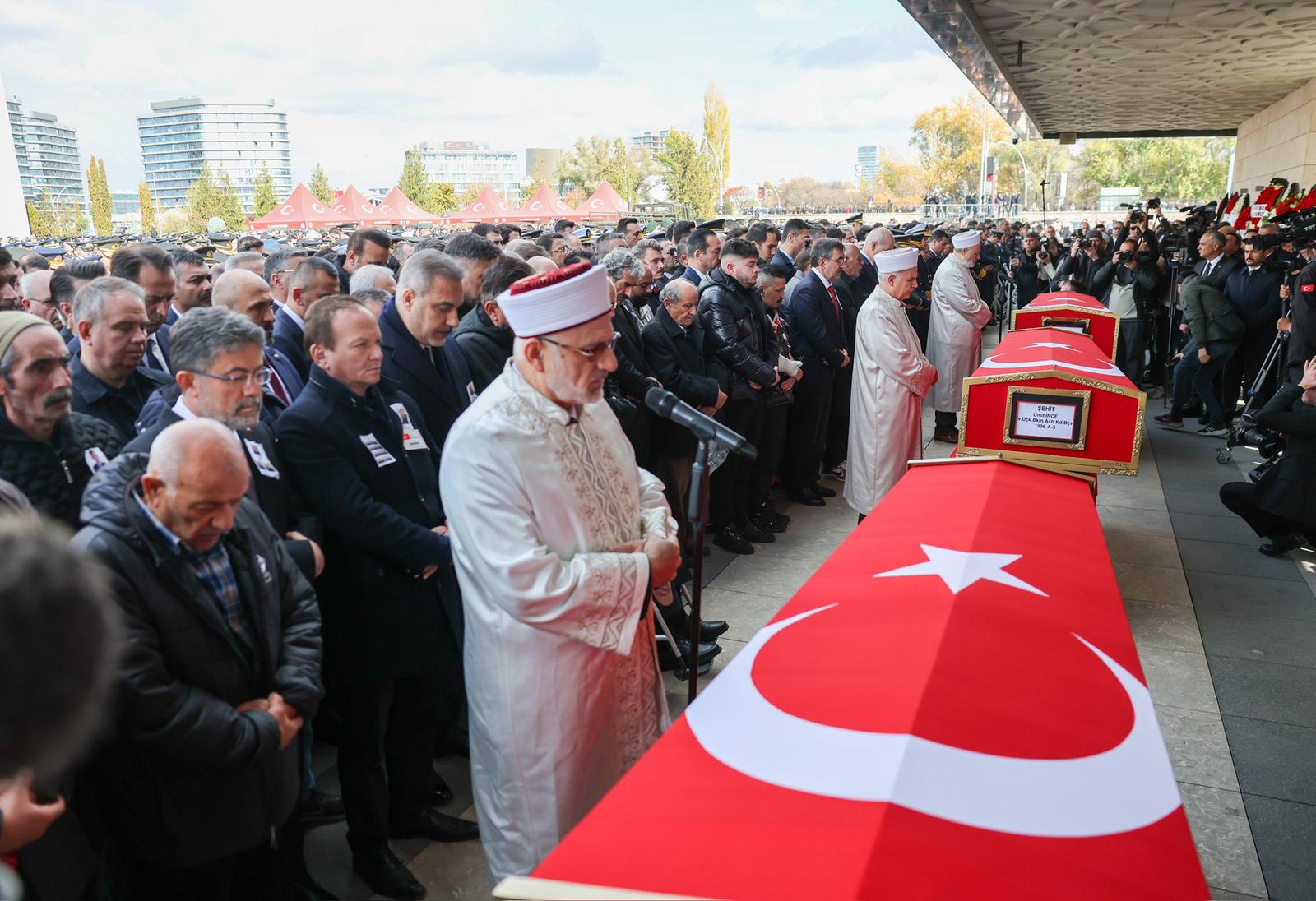 Şehit 3 Asker Ankara’da Son Yolculuklarına Uğurlandı – Mürted Hava Üssü’nde Duygusal Tören