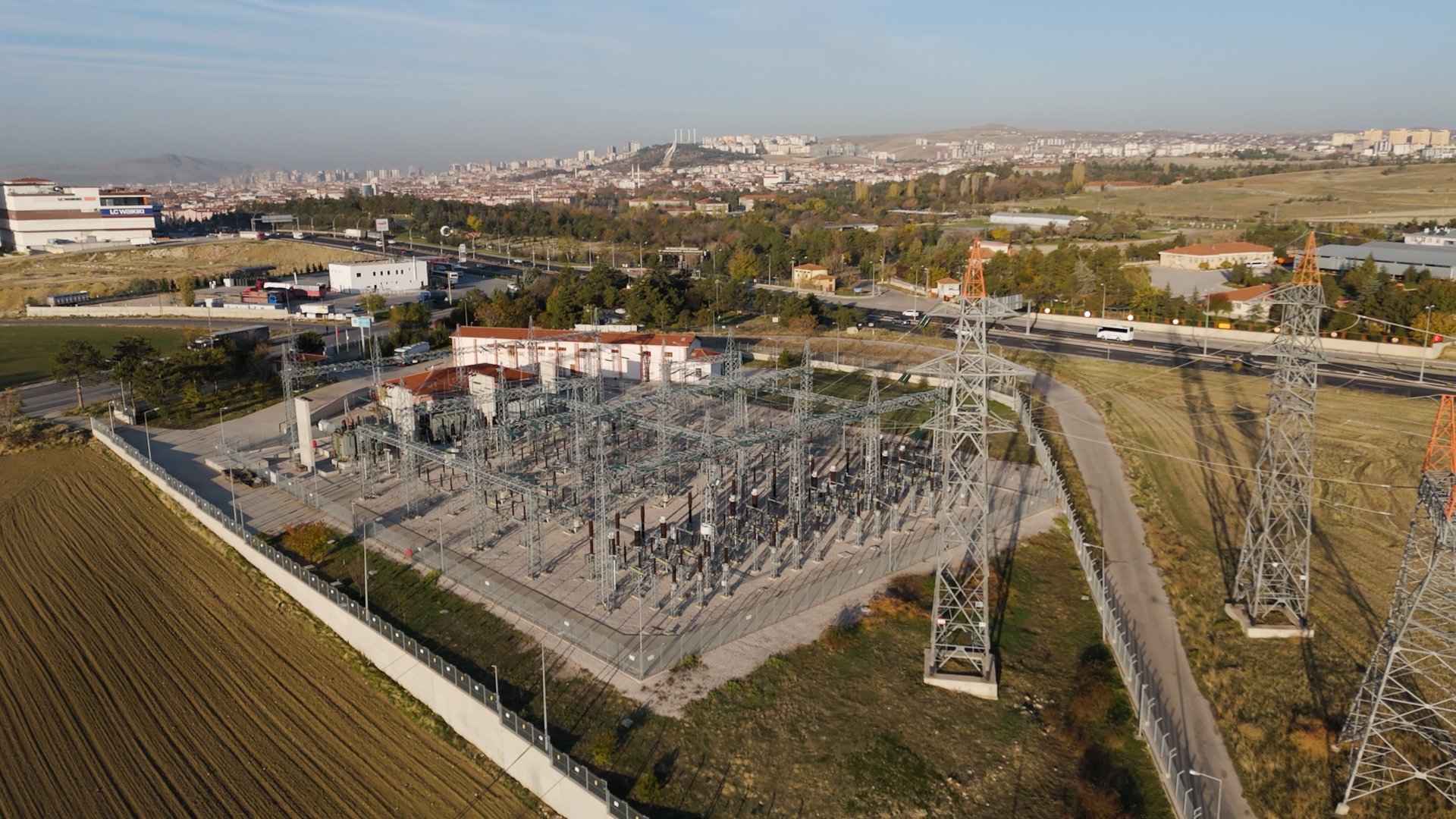 TEİAŞ Helikopterli Ekiplerle Elektrik Hatlarında Kış Hazırlığı Tam Gaz Devam Ediyor