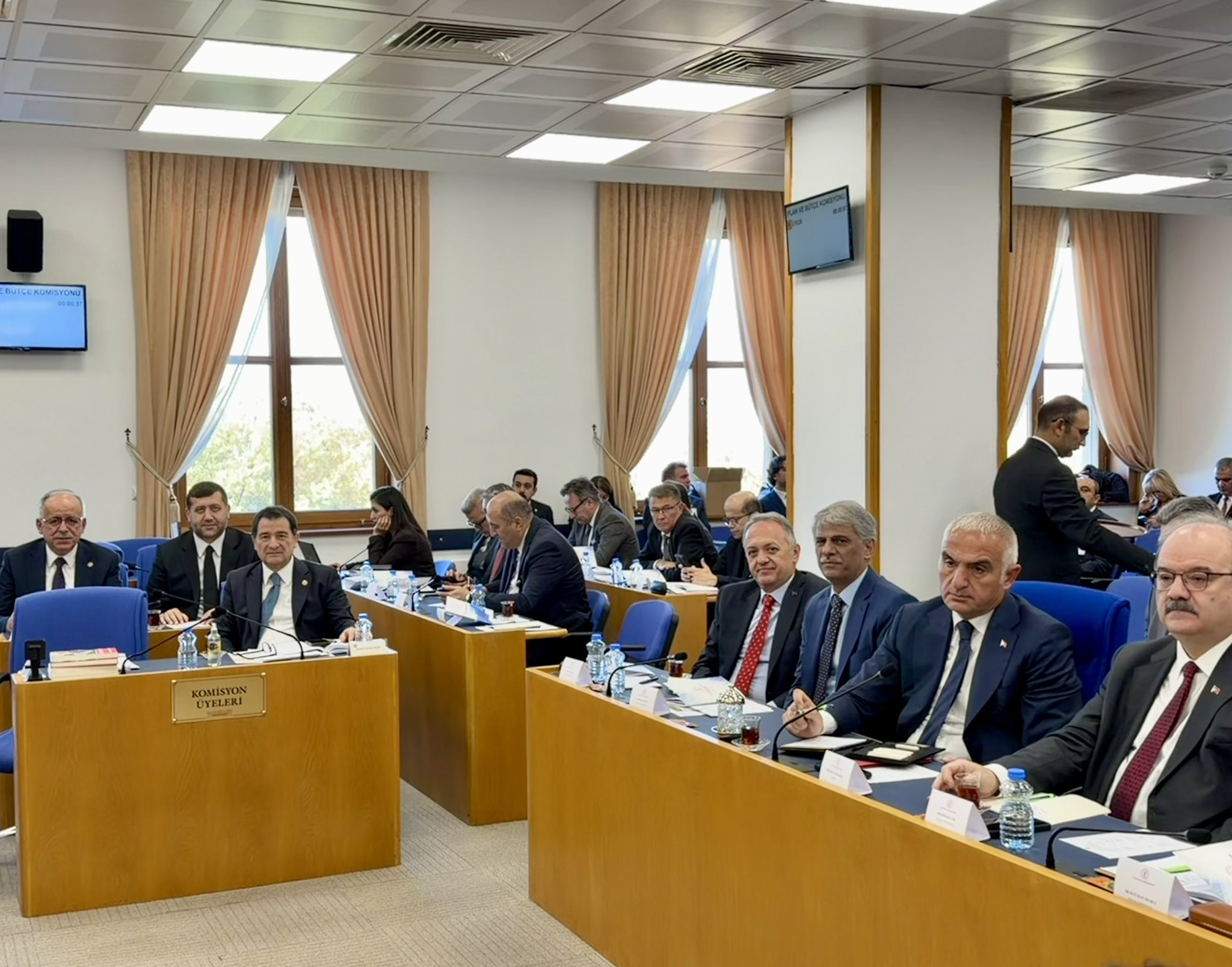 Bakan Ersoy: 2025’te 50 Milyon Ziyaretçi ve 50 Milyar Dolar Turizm Geliriyle Rekor Kırdık