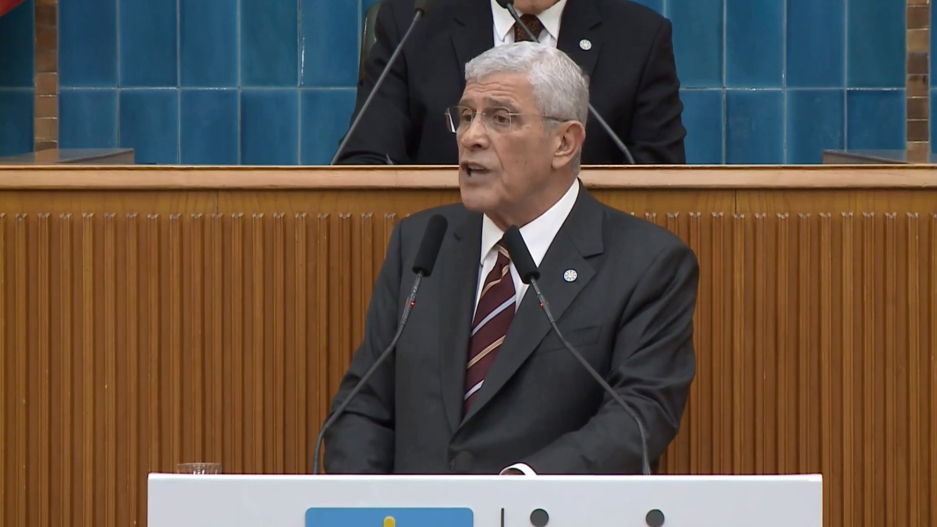 Dervişoğlu’dan Sert Çıkış: ‘Öcalan’ı Çıkarmak İçin Uğraştığınız Kadar Küçük Yatırımcının Haklarıyla Uğraşın’