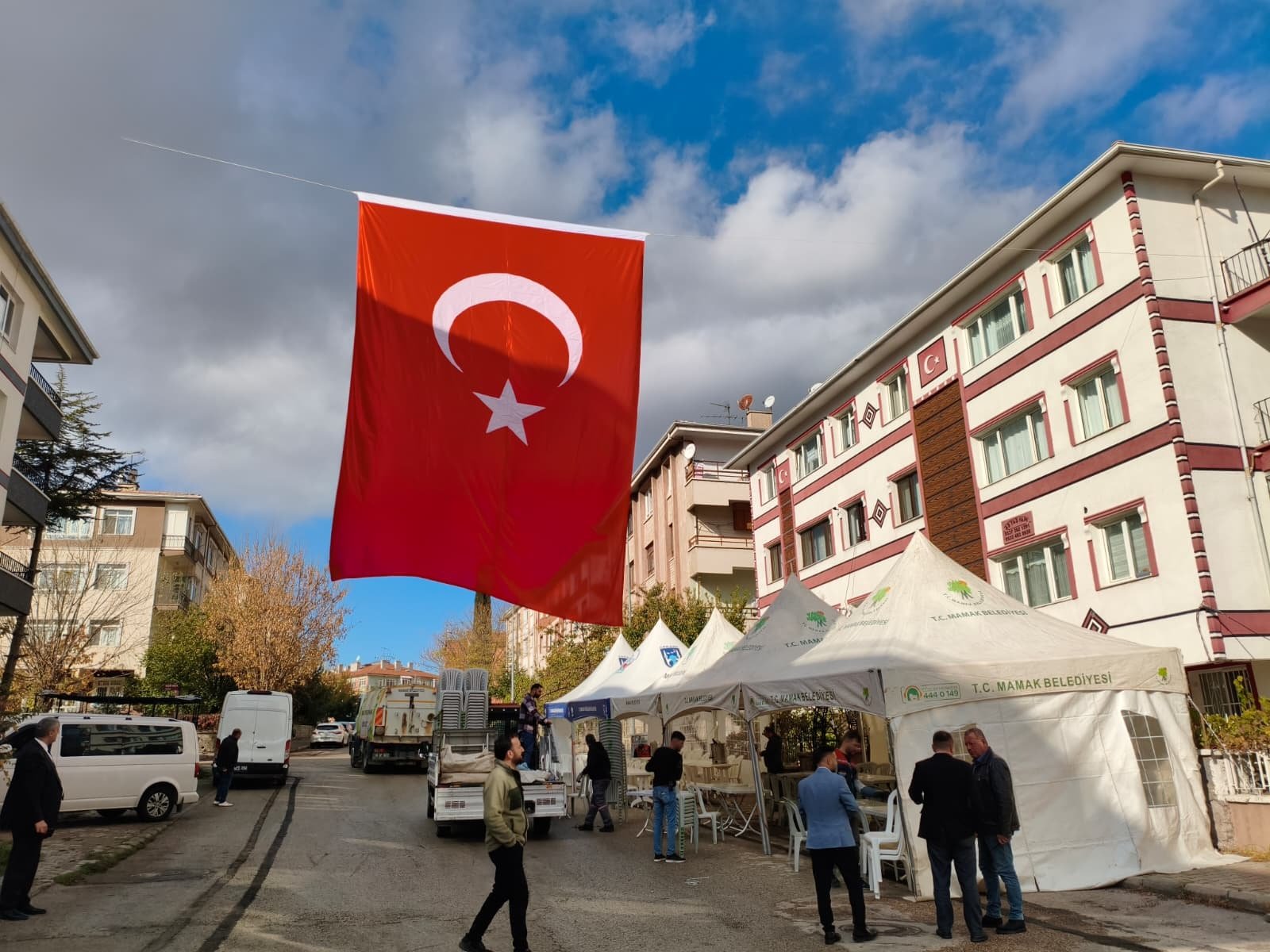Şehit Uzman Çavuş Cem Dolapci’nin Ankara’daki Evinde Yas