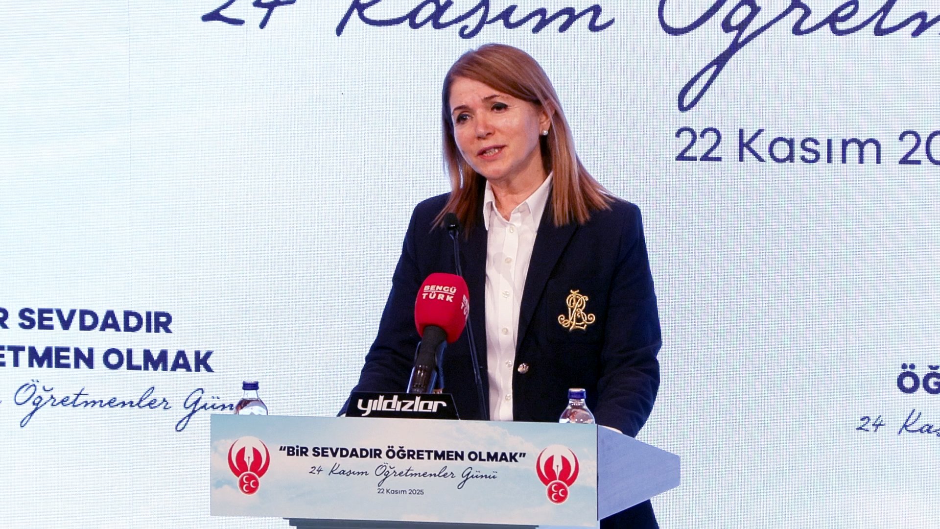 MHP’li Topcu’dan Çarpıcı Öğretmenler Günü Mesajı: ‘Bu Sevda Maaşla Değil, İdeal İle Ölçülür’