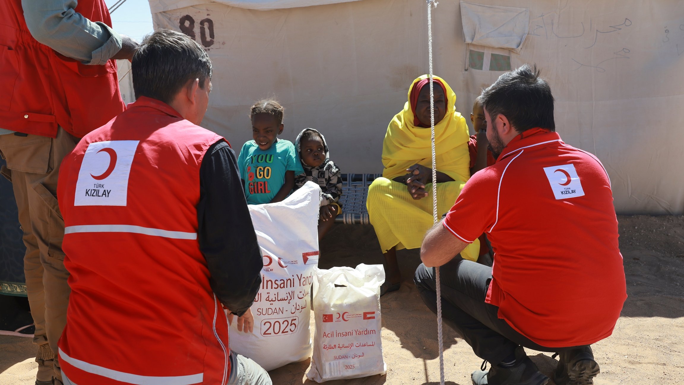 Türk Kızılay Sudan’da Çatışma Mağdurlarına Acil Gıda Yardımı Ulaştırdı