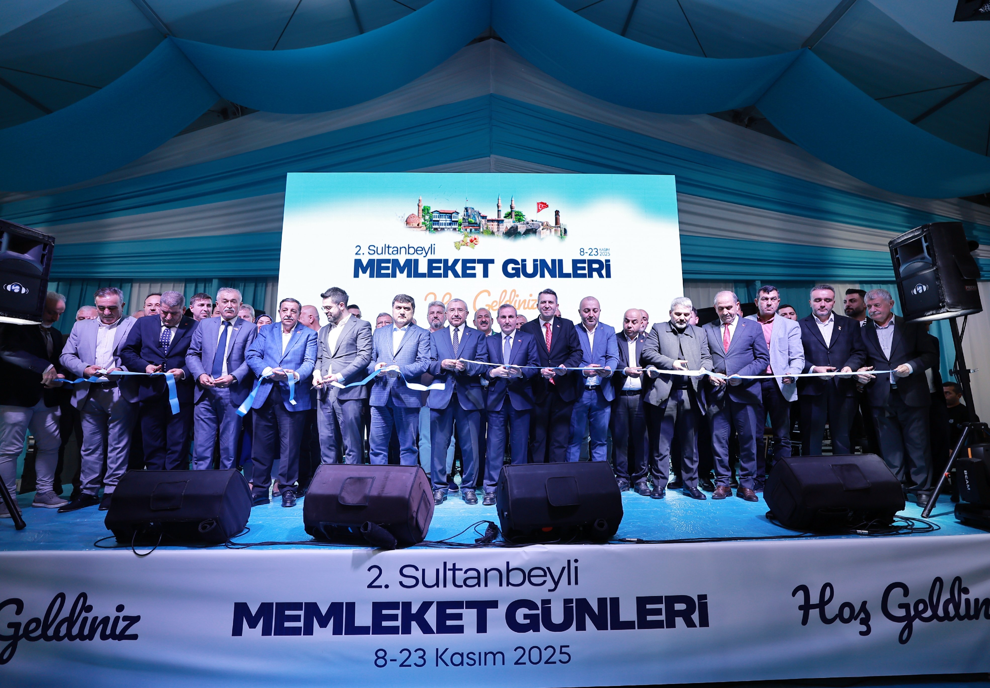 Sultanbeyli Memleket Günleri Büyük Coşkuyla Başladı: Türkiye’nin Mozaiği Buluştu