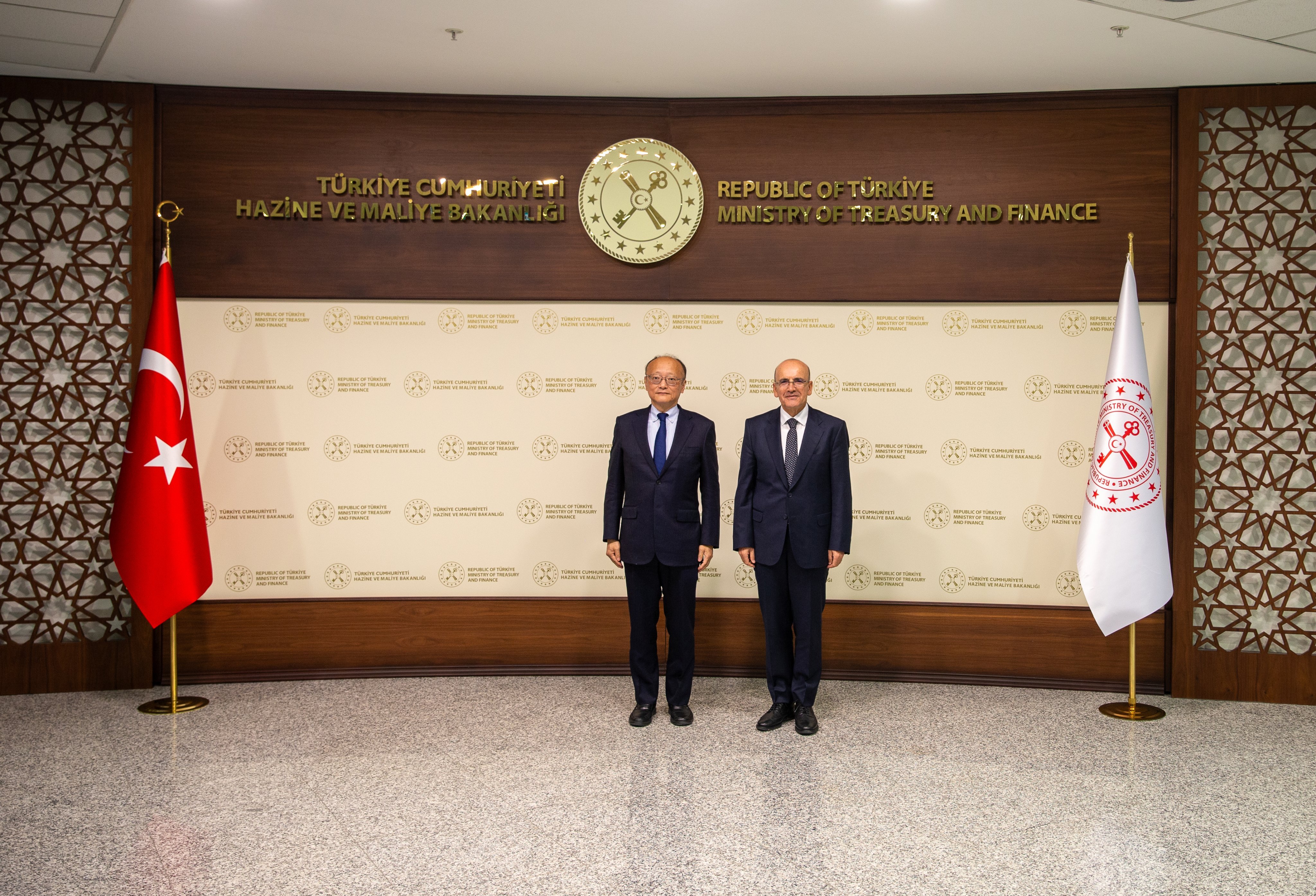 Asya Kalkınma Bankası Türkiye’ye 7 Milyar Dolarlık Finansman Taahhüdünde Bulundu