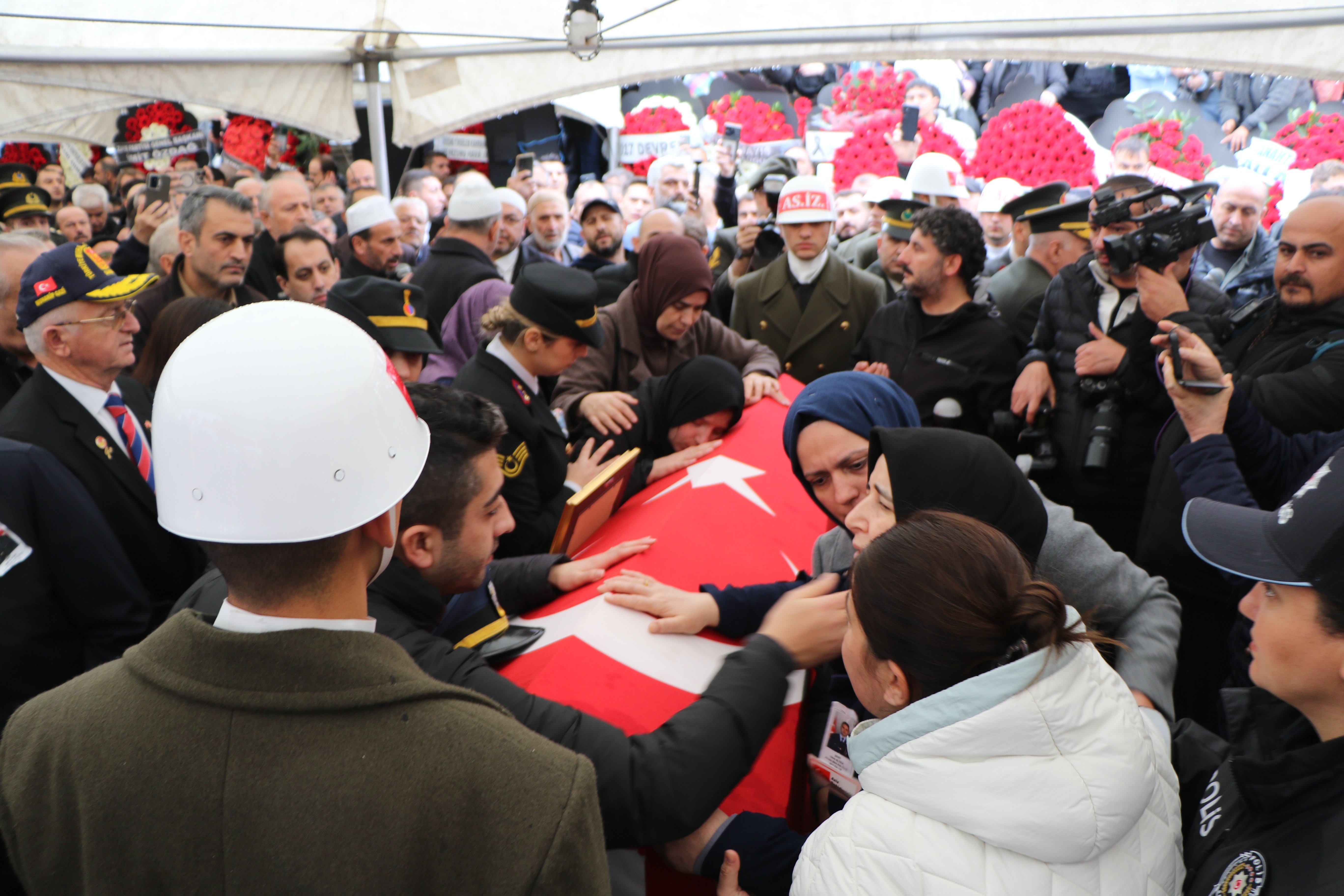 Şehit Astsubay Emre Altıok İçin Samsun’da Hüzünlü Cenaze Töreni
