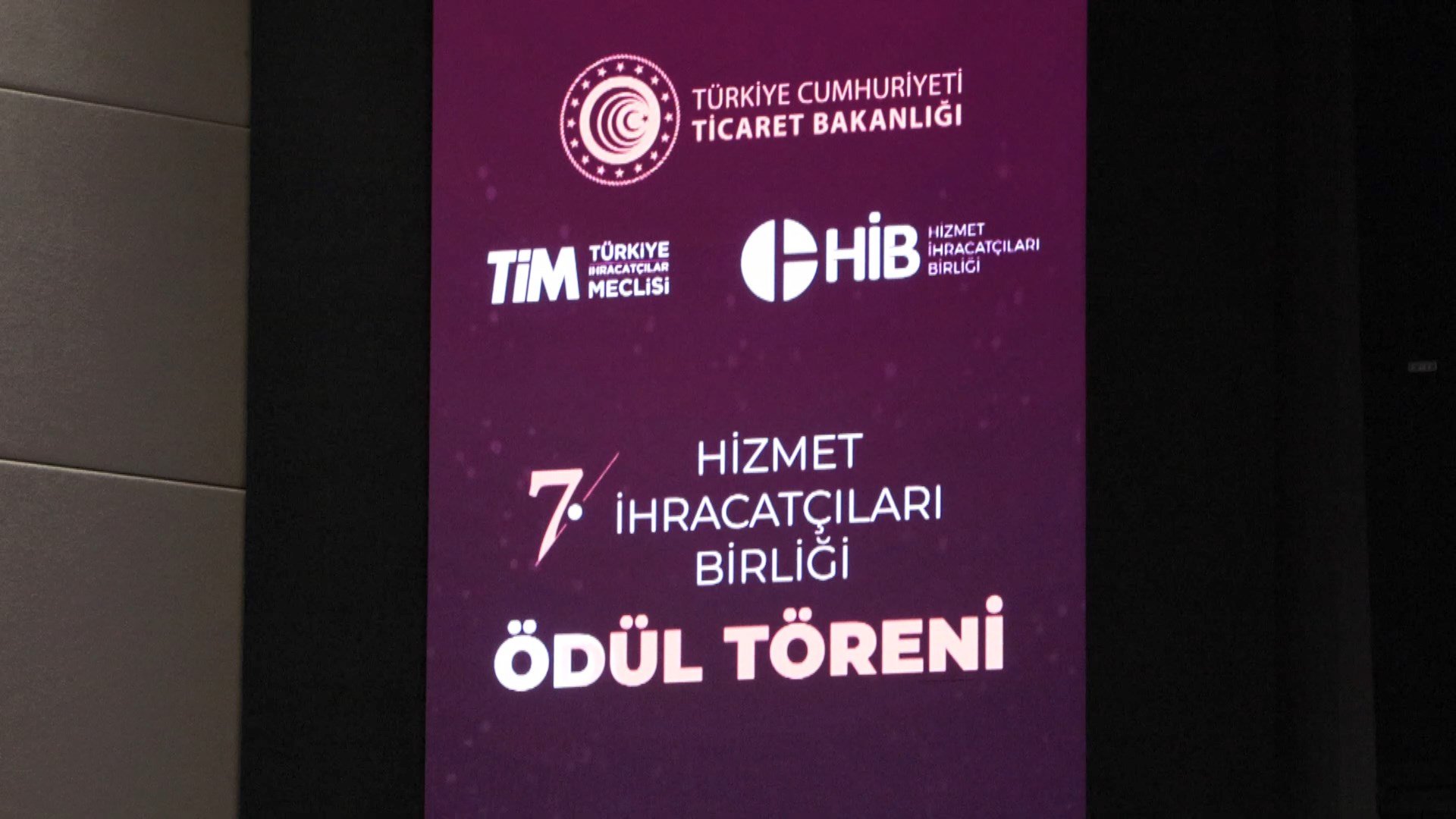 Bakan Bolat’tan Hizmet İhracatında Tarihi Açıklama: 121 Milyar Doları Aşacak!