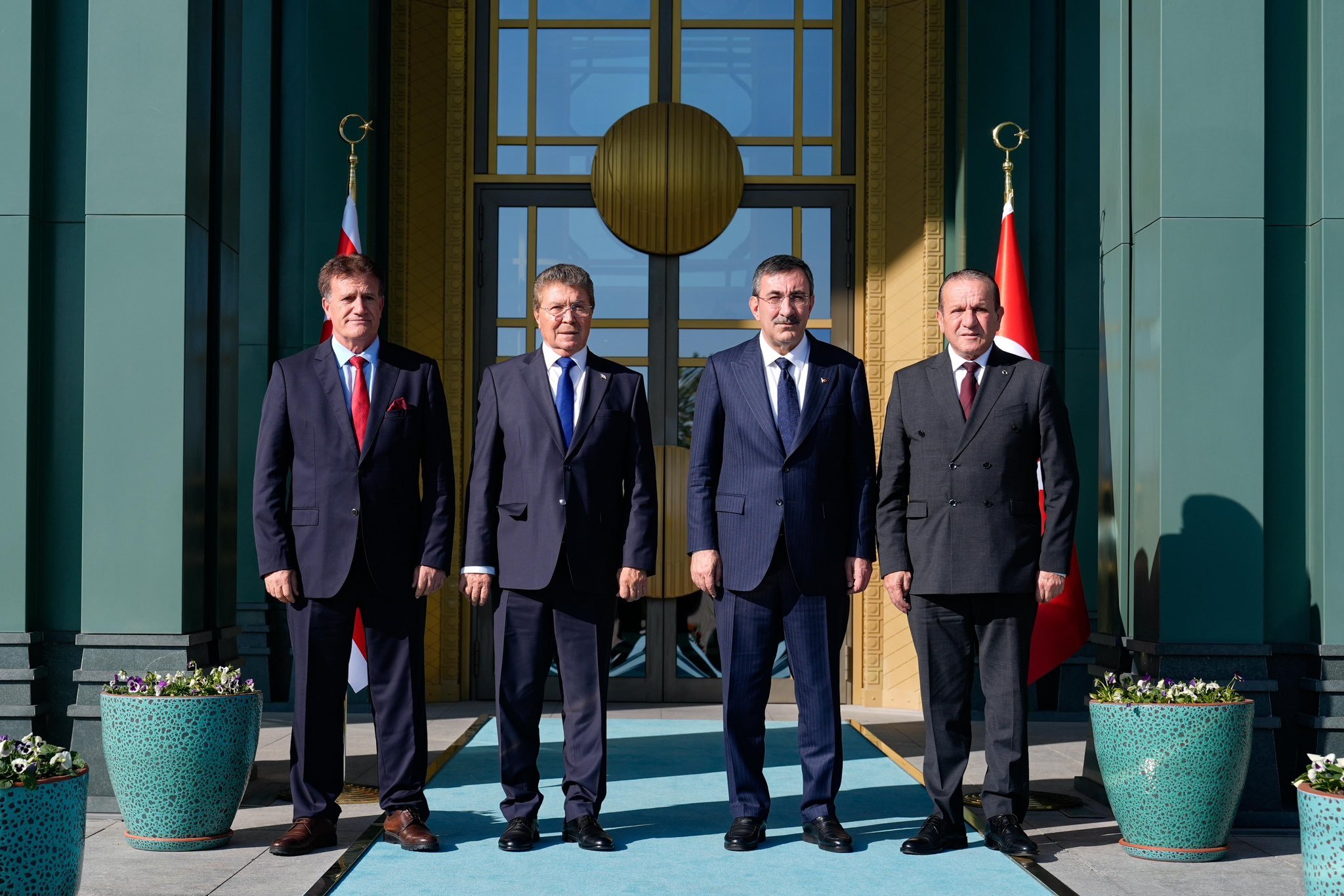 Cumhurbaşkanı Yardımcısı Yılmaz ve KKTC Başbakanı Üstel’den Kritik Görüşme: 2025 İşbirliği Anlaşması ve Reform Süreci Masaya Yatırıldı