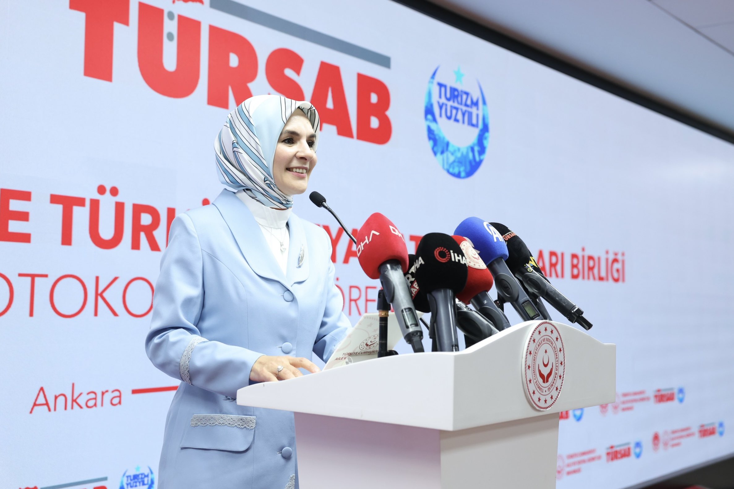 Bakan Göktaş’tan Kadın İstihdamı İçin Dev Protokol: Turizmde Kadın Emeği Görünür Olacak