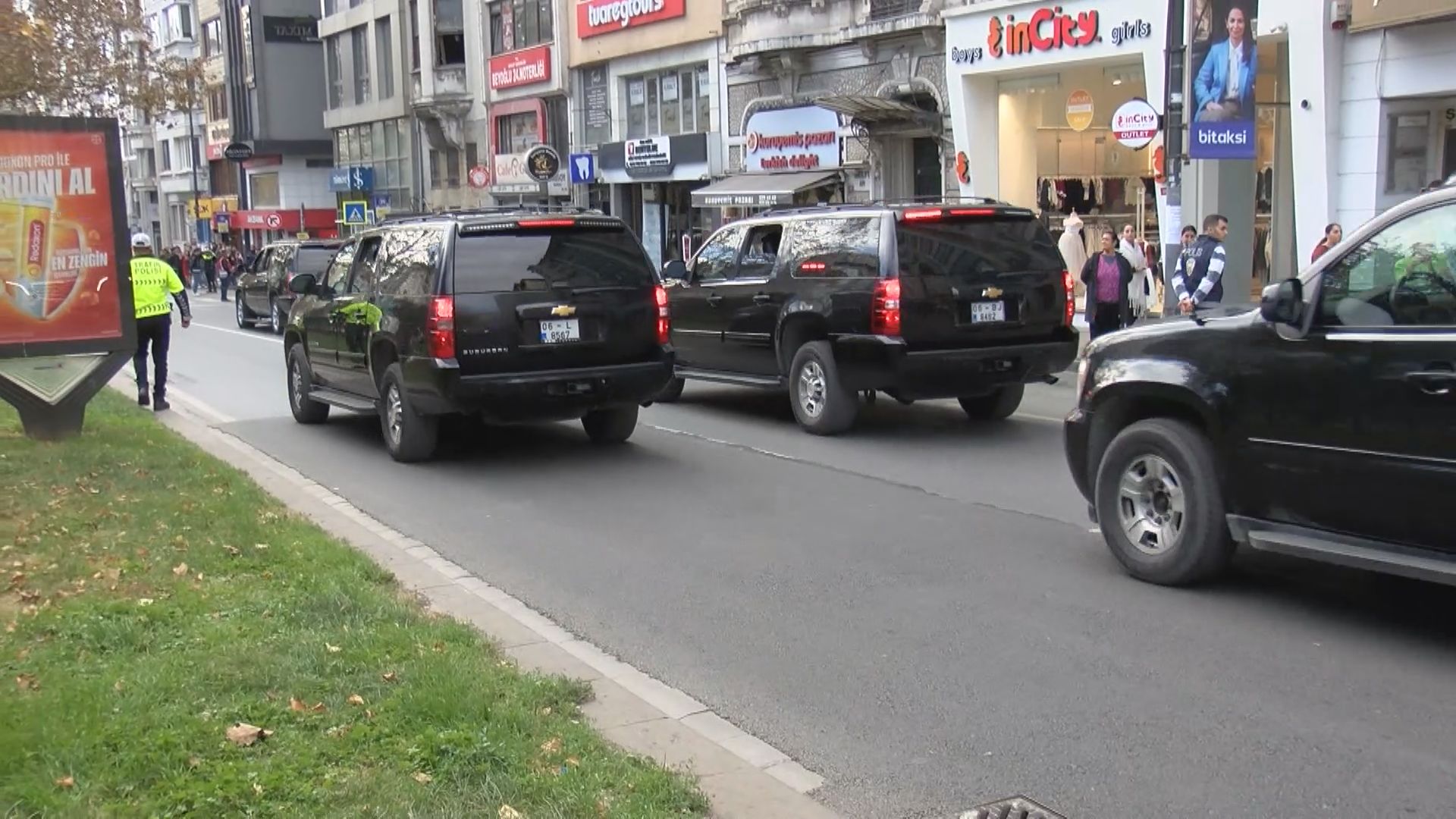 Papa 14. Leo İstanbul’da: Fransız Fakirhanesi’ni Ziyaret Etti, İznik’e Hareket Etti