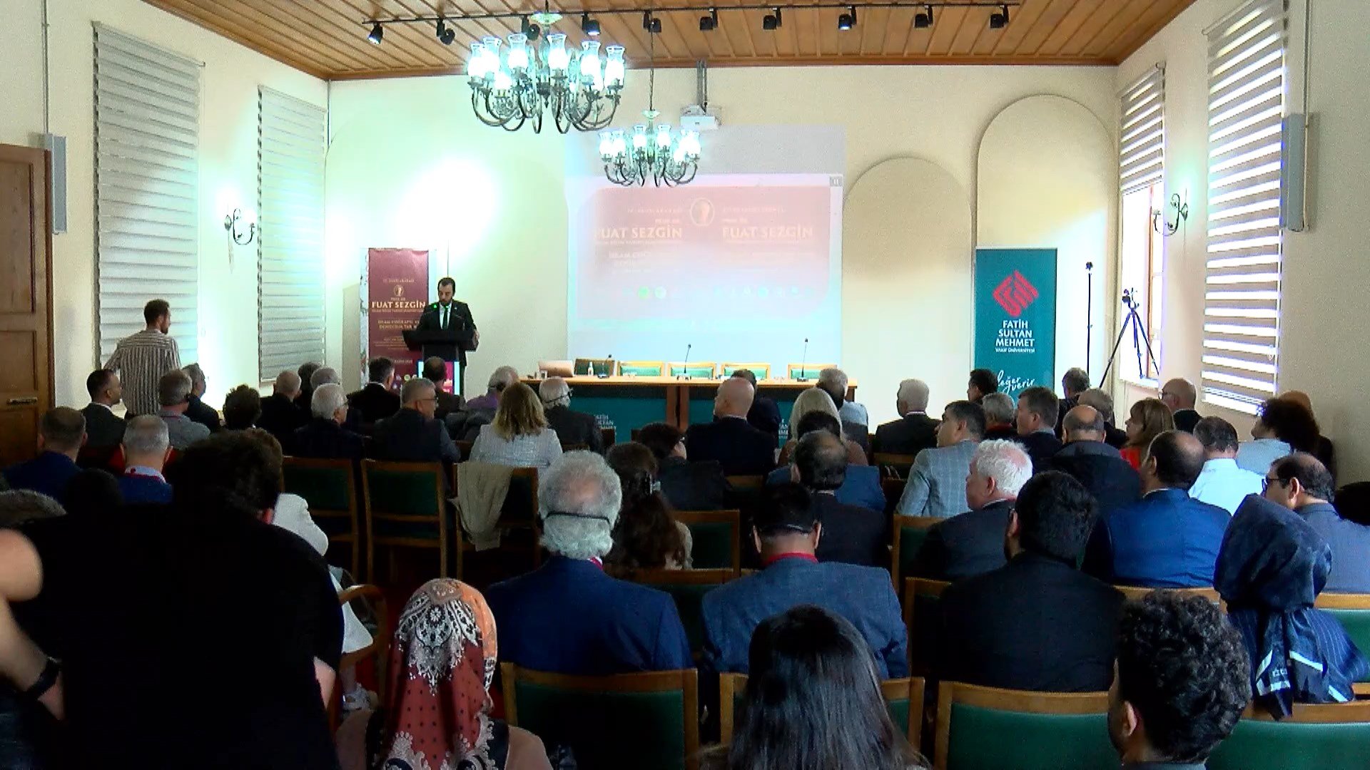 İstanbul’da Uluslararası Fuat Sezgin Sempozyumu Başladı: İslam Bilim Tarihi Yeniden Keşfediliyor