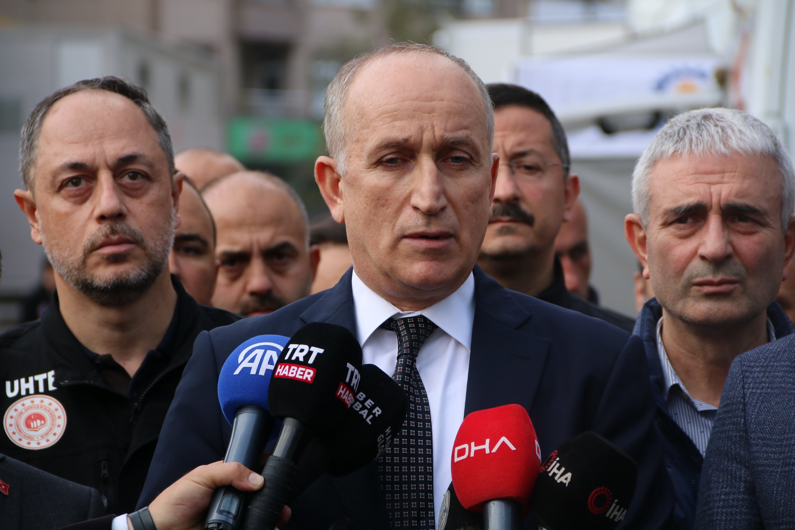 Ömer Bulut: Gebze’deki Bina Çökmesinde Zemin Göçmesi Etkili Oldu