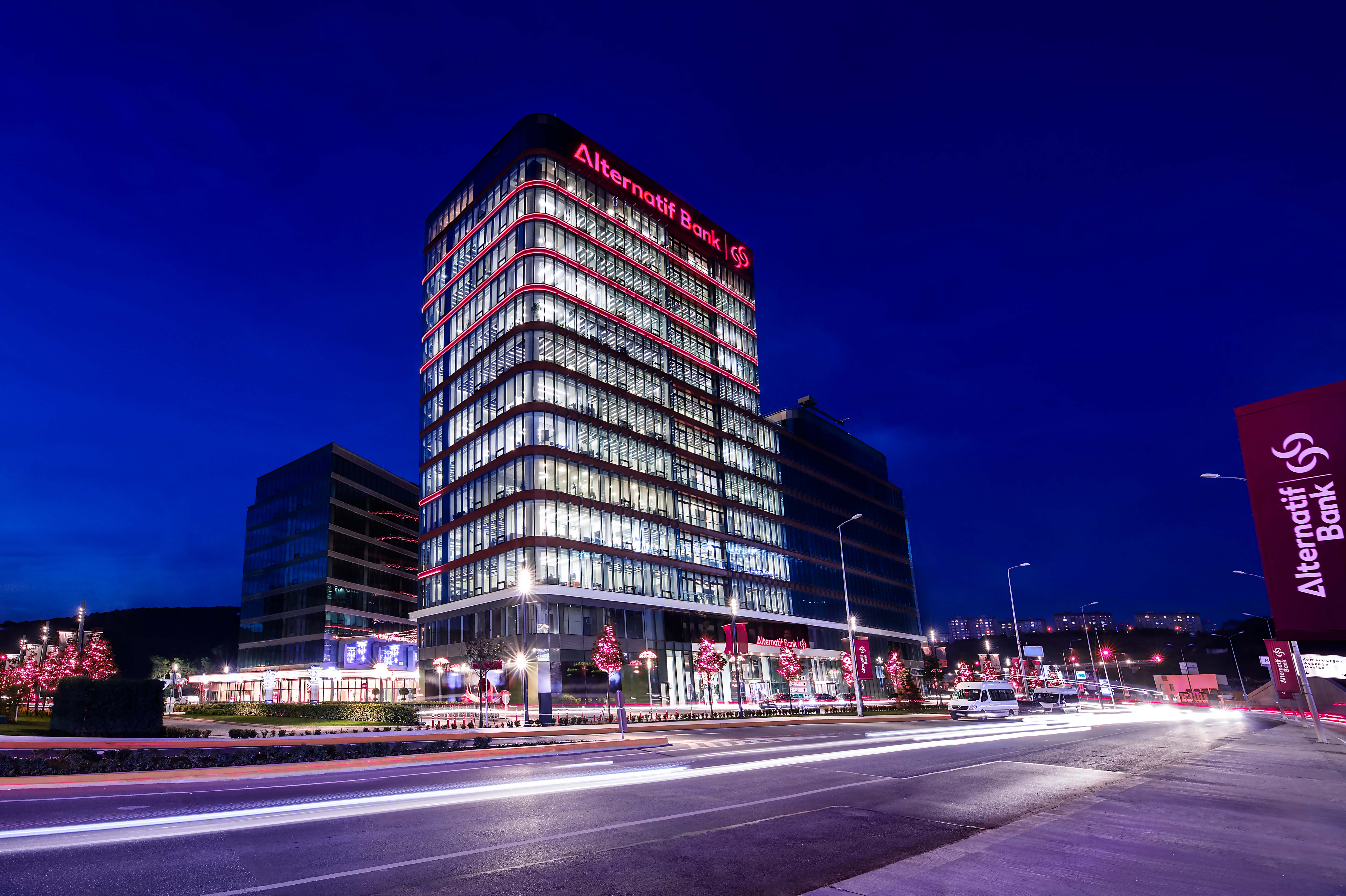 Alternatif Bank’tan Rekor Büyüme: 121 Milyar TL Aktif ve 1,5 Milyar TL Net Kar