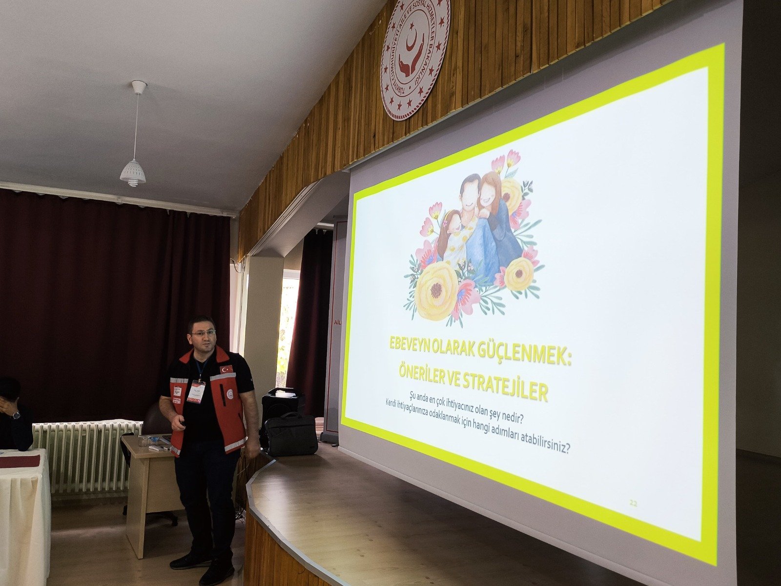 Aile ve Sosyal Hizmetler Bakanlığı Modüler Aile Eğitim Programı 61 İle Yayıldı