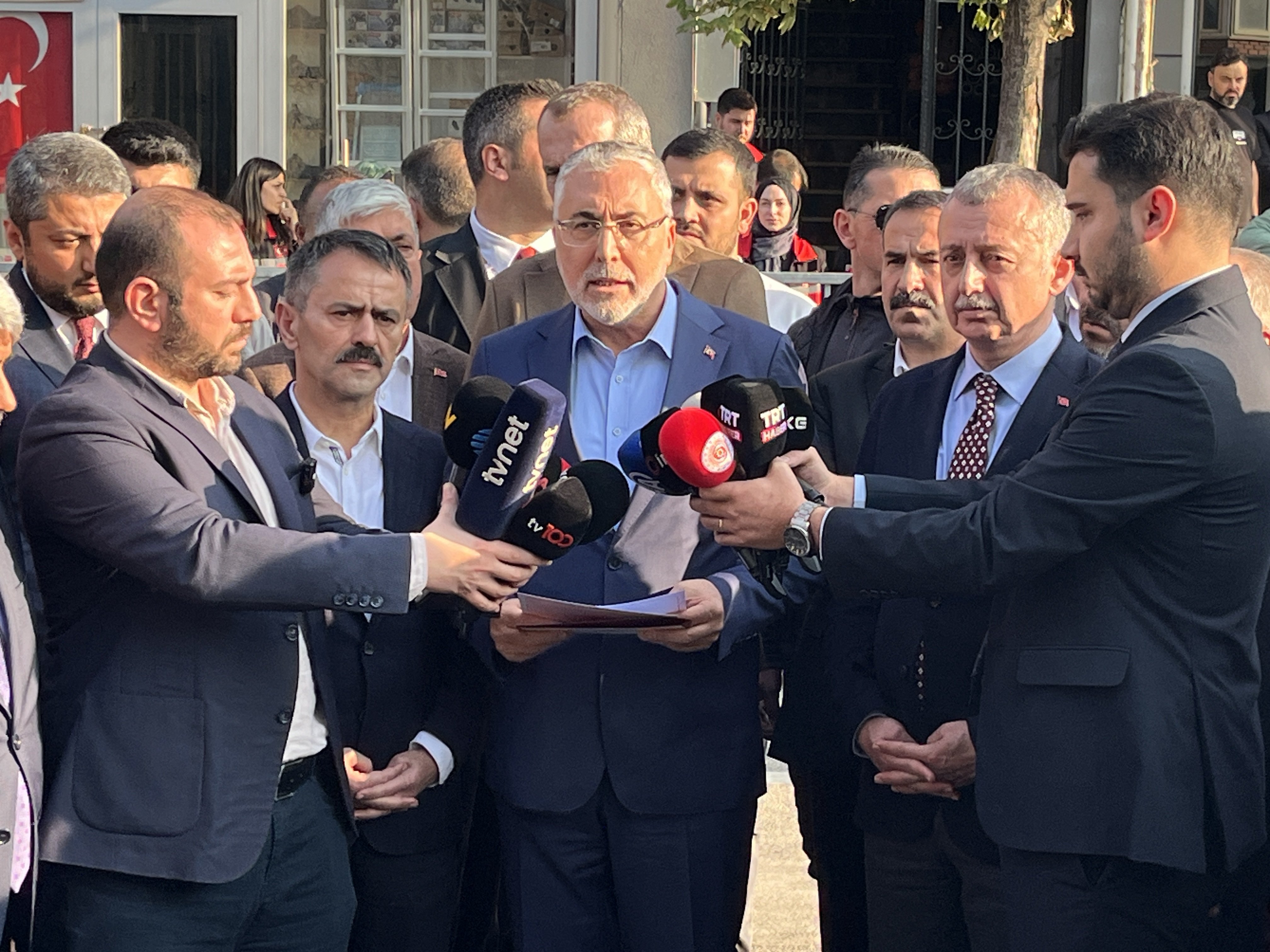 Kocaeli’deki Kozmetik Fabrikası Yangınında Facia: 6 İşçi Hayatını Kaybetti, 5 Yaralı