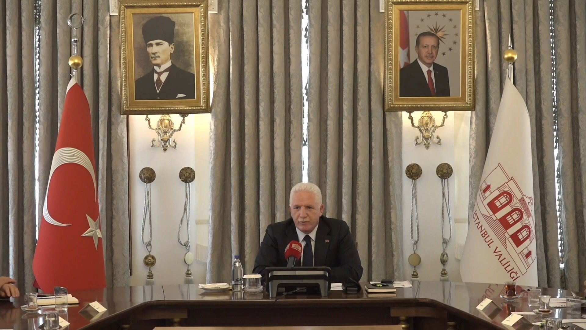 İstanbul Valiliği’nden Gıda Güvenliği Devrimi: 8 Kritik Karar ve 196 Bin Denetim