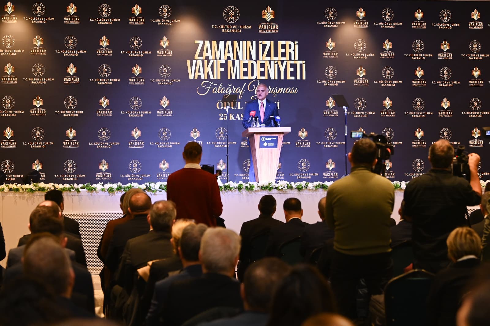 Kültür ve Turizm Bakanı