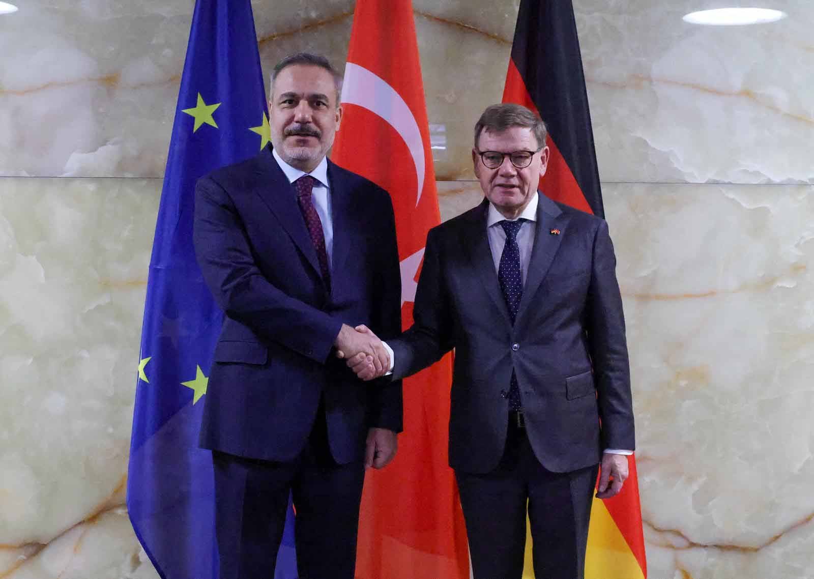 Dışişleri Bakanı Hakan Fidan Almanya’da Tarihi Görüşmelere İmza Attı