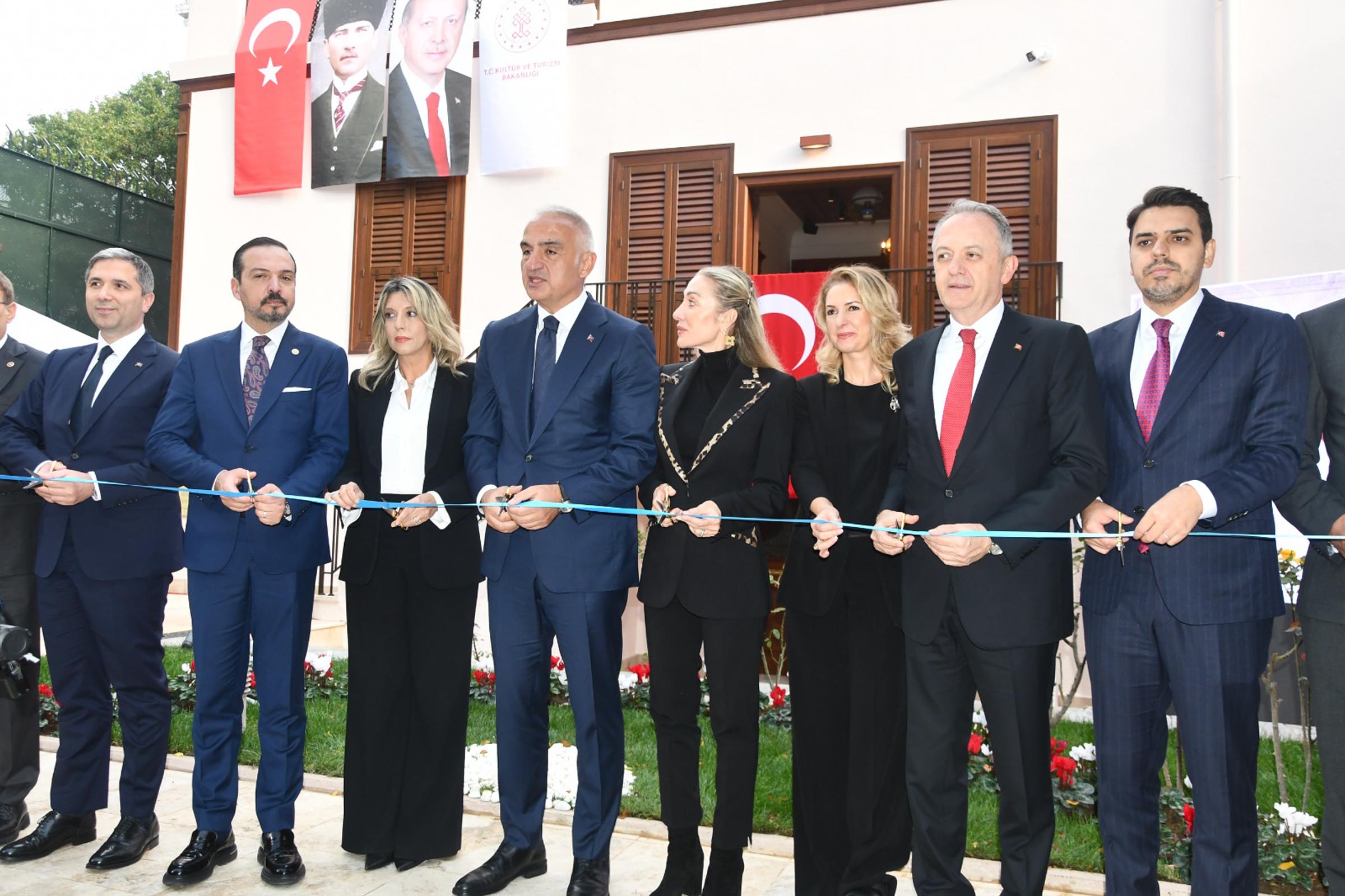 Atatürk’ün Selanik’teki Doğduğu Ev, Bakan Ersoy’un Katılımıyla Restore Edilerek Açıldı