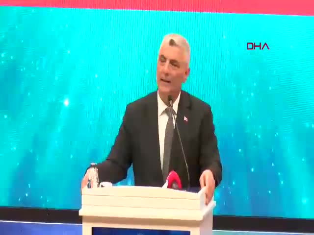 Ticaret Bakanı Ömer Bolat,