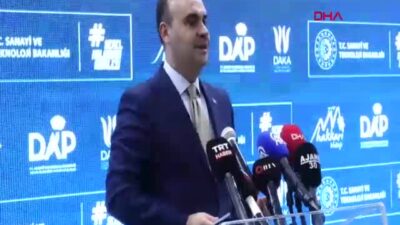 Bakan Kacır’dan Hakkari’de Tarihi Açıklama: Terörsüz Türkiye Toplumsal Barışı Kalıcı Kılacak Kapsamlı Kalkınma Politikasıdır