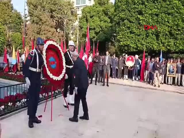 Adana'da 10 Kasım Atatürk'ü