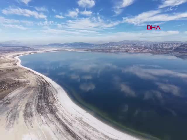Burdur Gölü'ndeki su çekilmesi