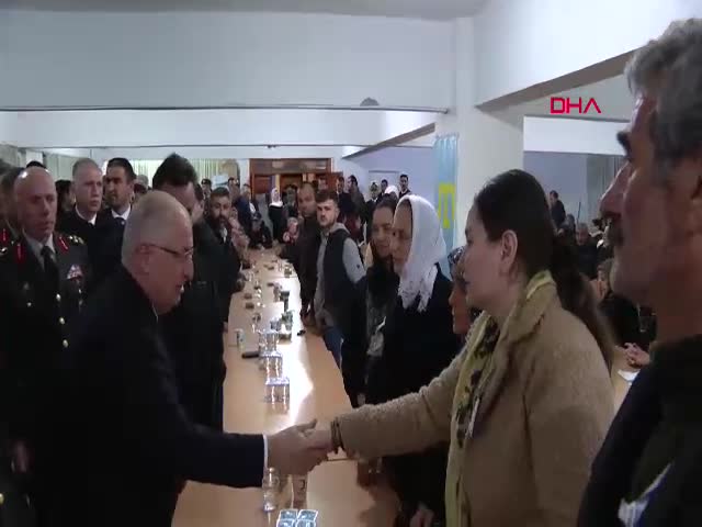 Milli Savunma Bakanı Güler ve TSK Komuta Kademesi Şehit Ailelerini Ziyaret Etti