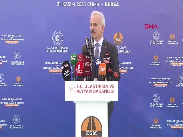 Ulaştırma Bakanı Abdulkadir Uraloğlu,