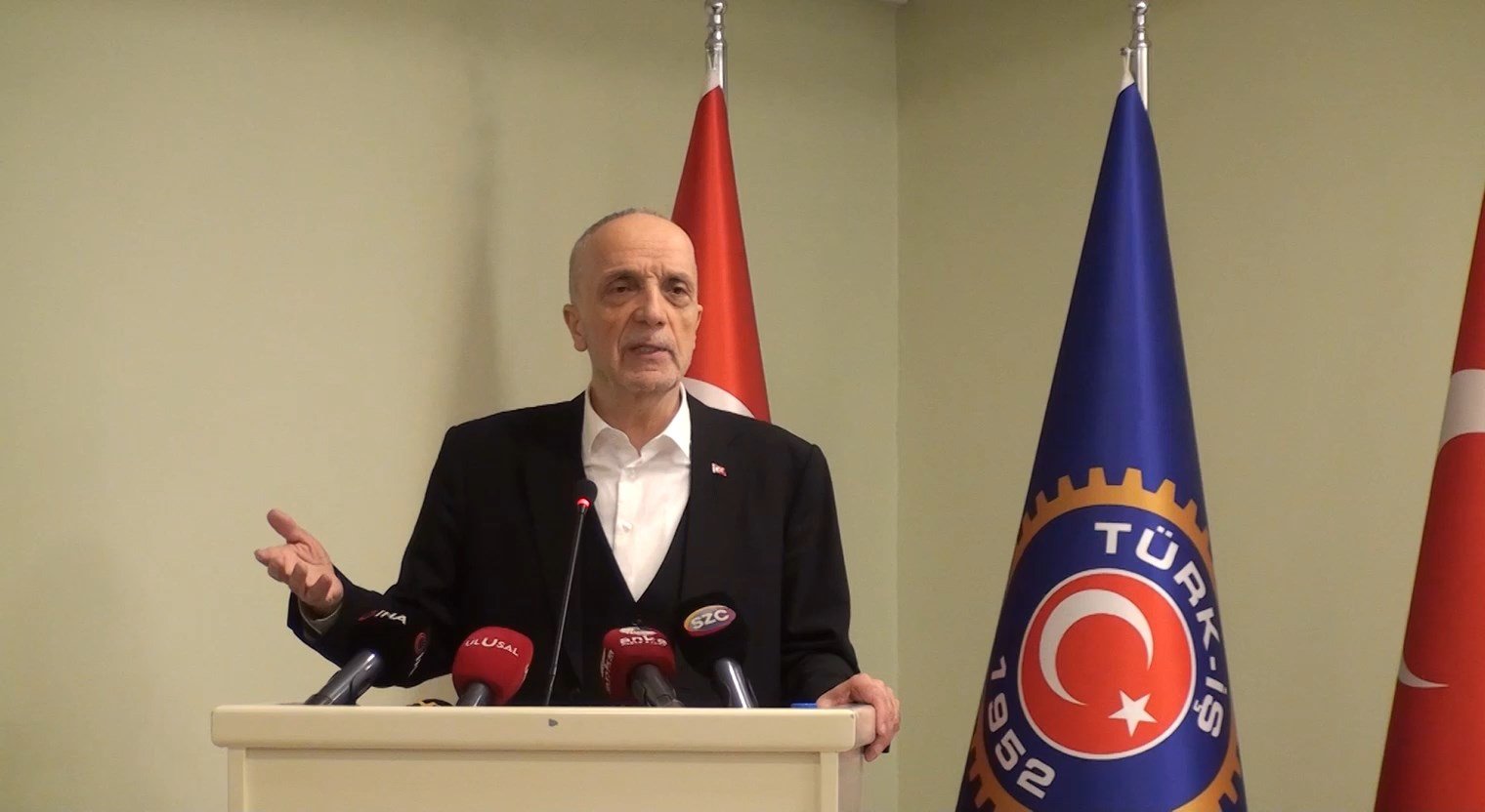 Türk-İş Başkanı Ergün Atalay, Asgari