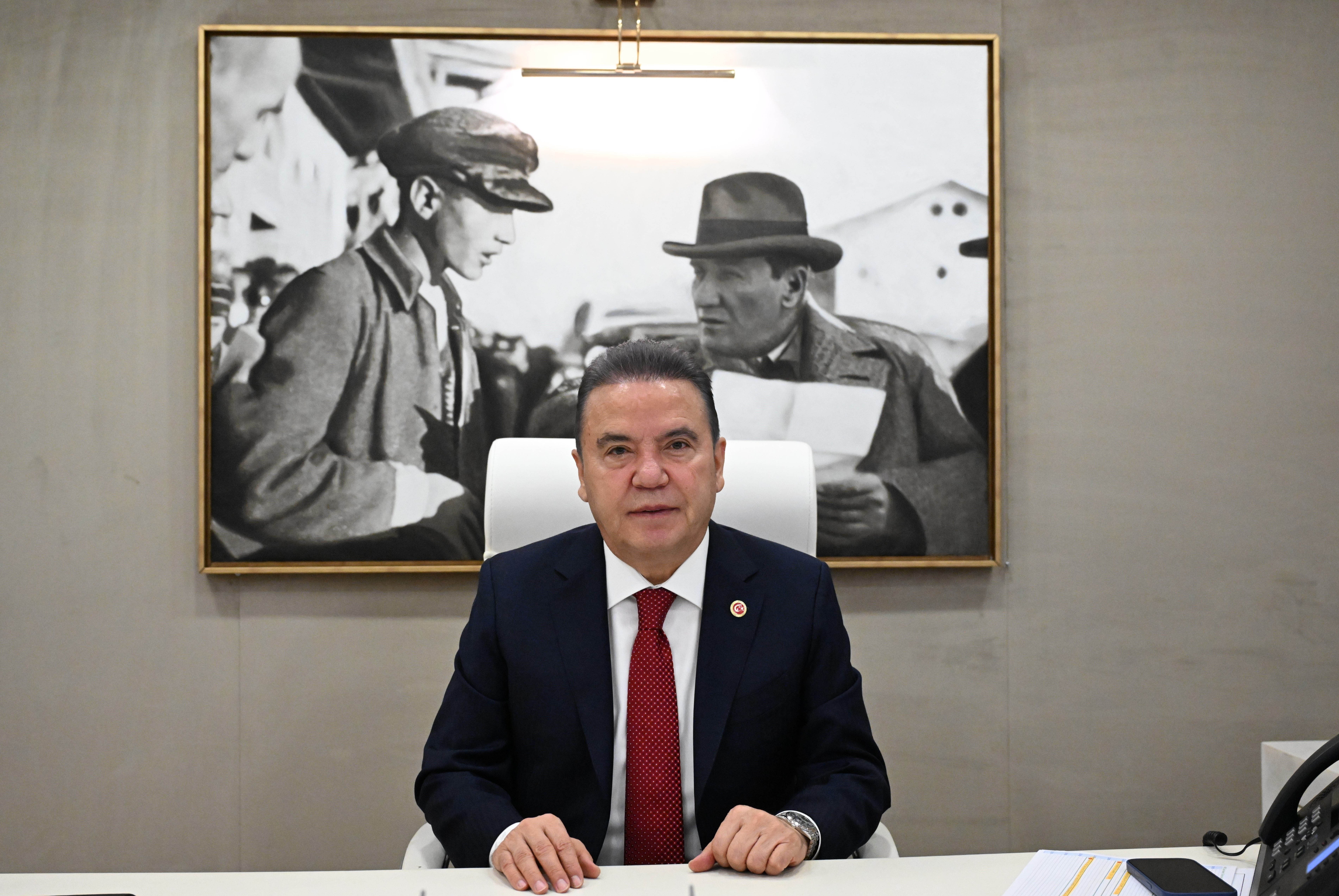 AK Partili Antalya Büyükşehir Belediye