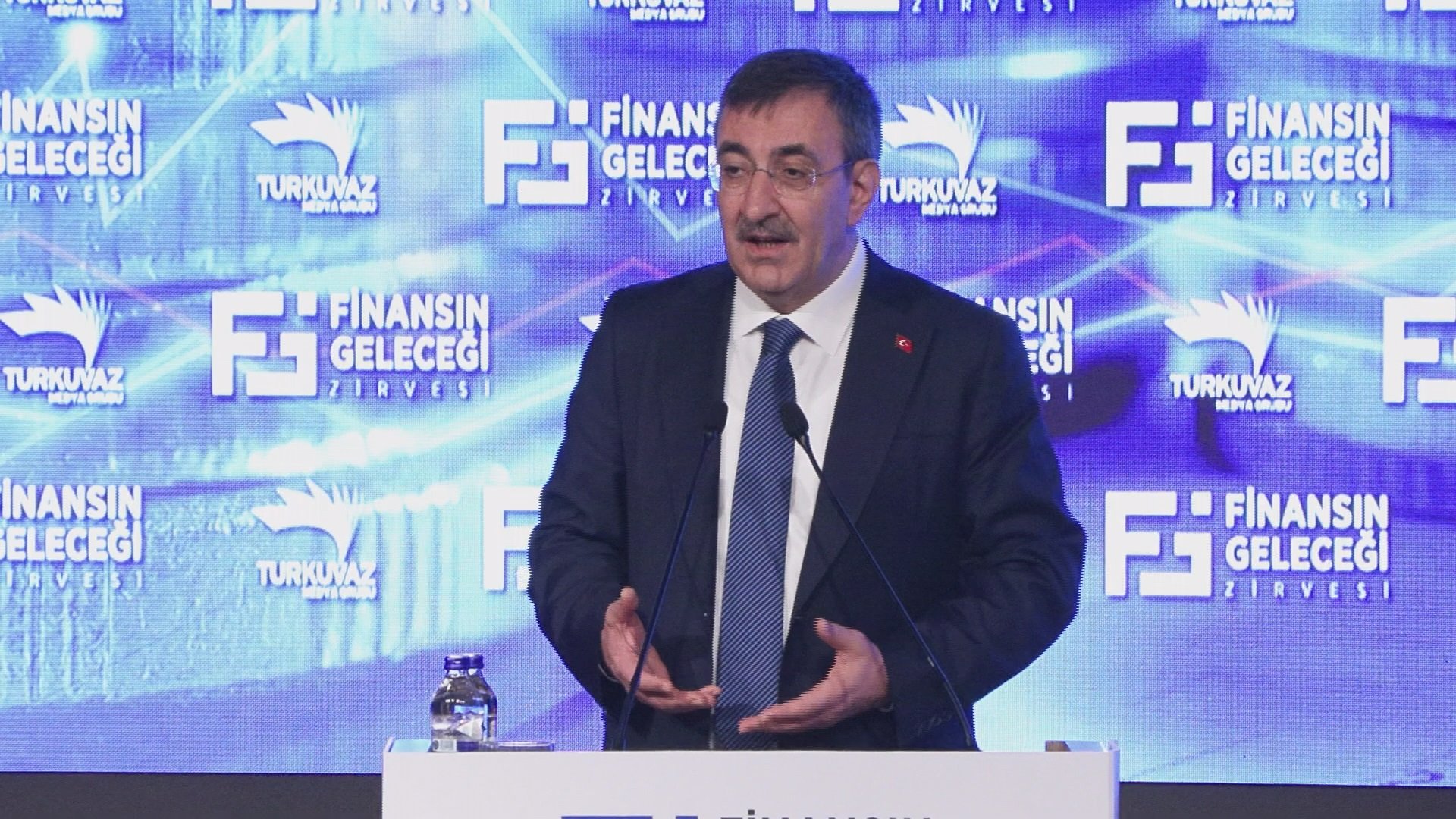 Cevdet Yılmaz’tan Kritik Ekonomi Mesajı: Reel ve Finans Sektörü Rakip Değil, Tamamlayıcıdır