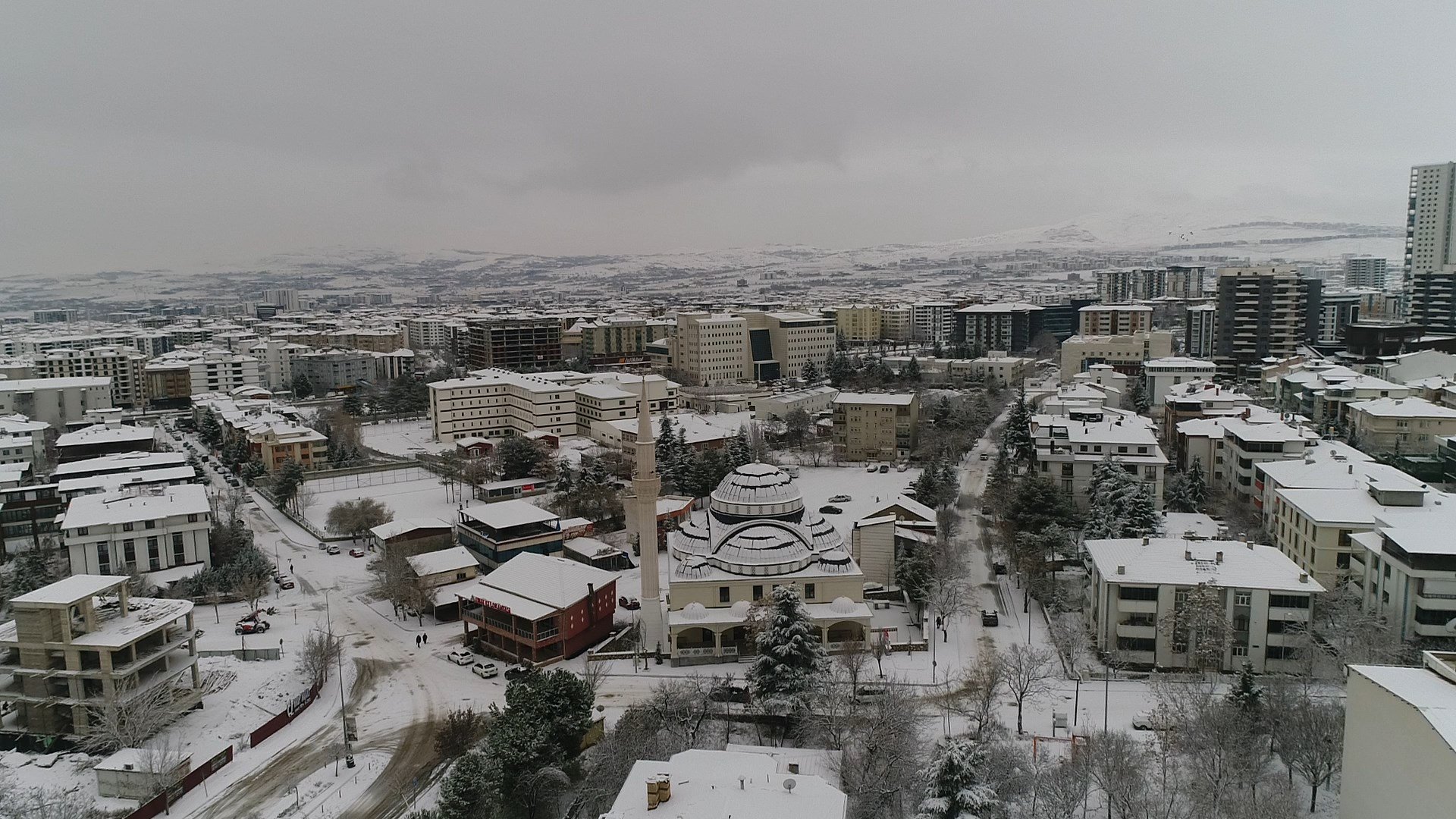 Elazığ Valisi Numan Hatipoğlu, yoğun