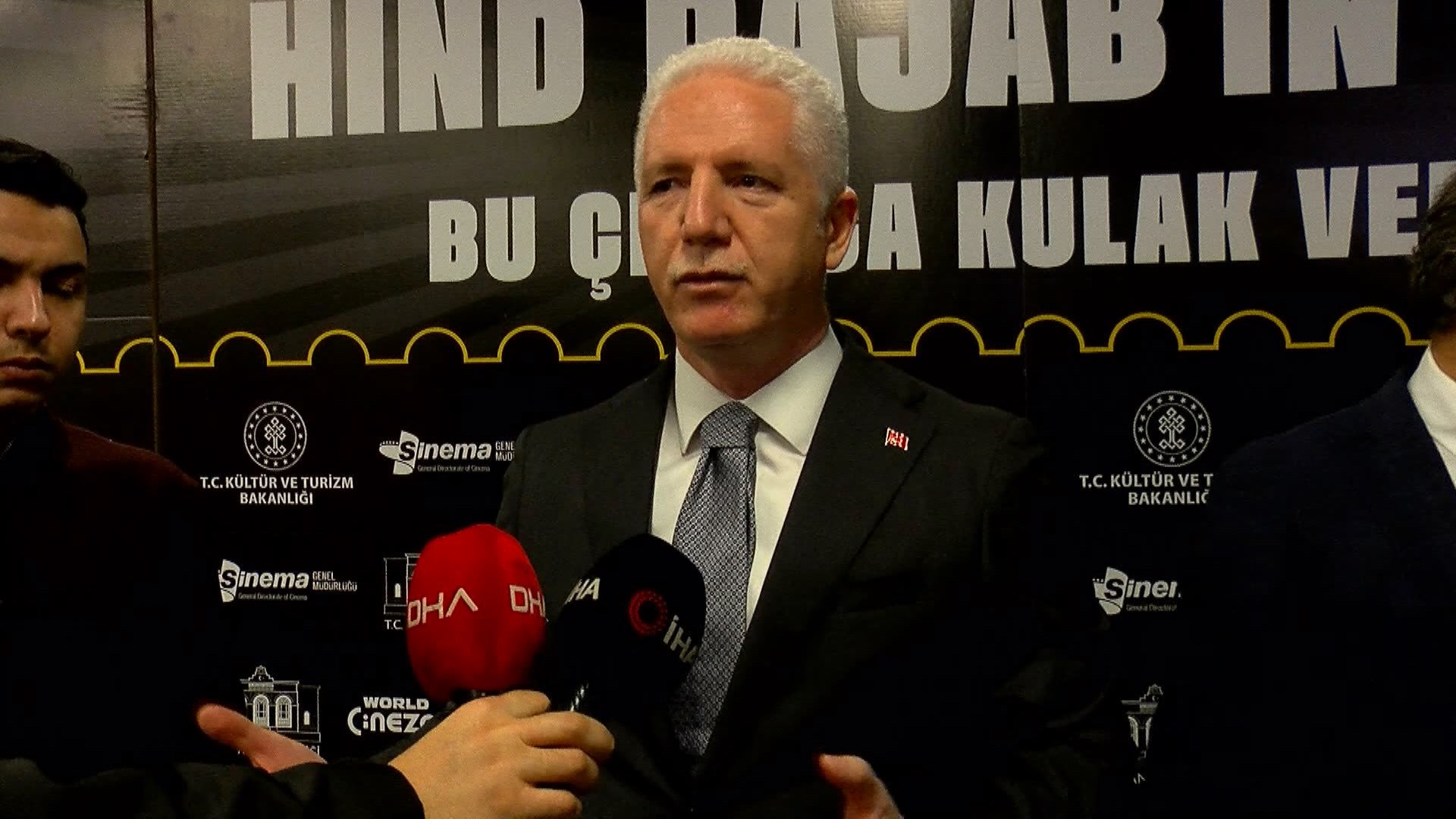 İstanbul Valisi Davut Gül, Hind