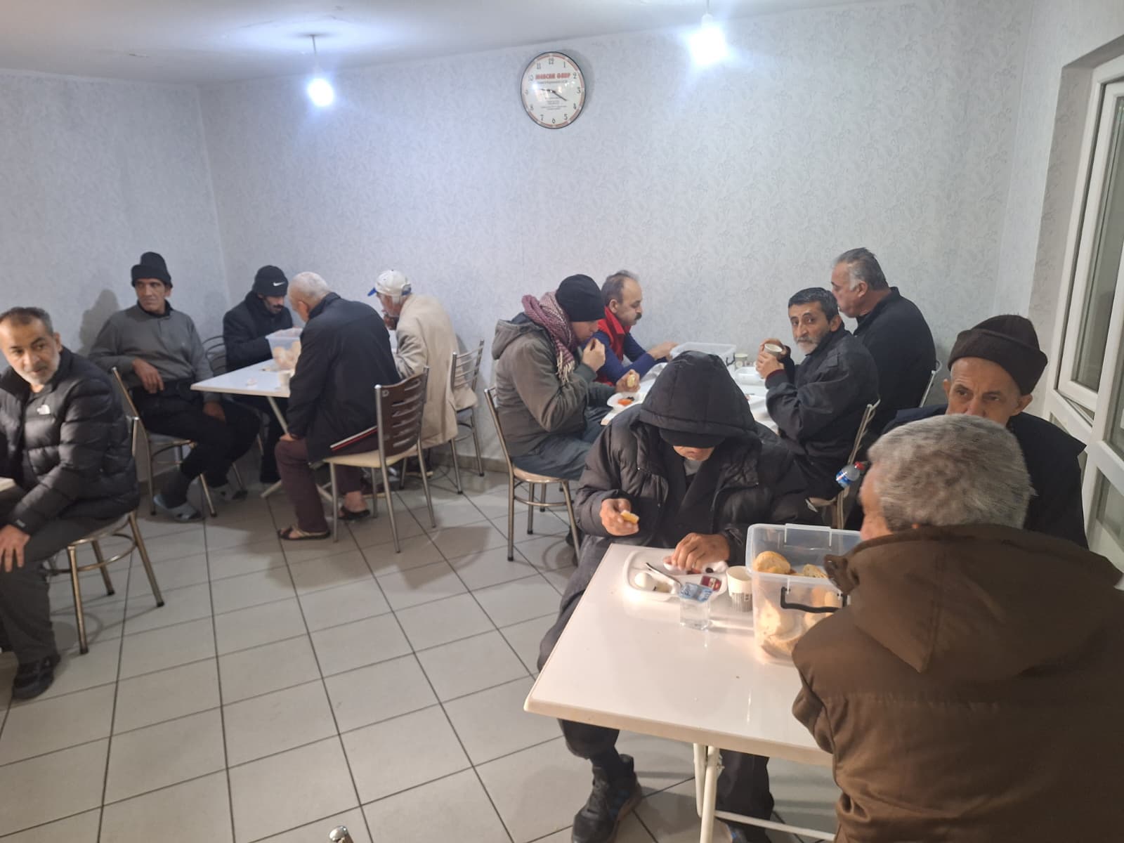 Ankara Valiliği'nin 'Kimsesizlerin Kimsesi Olma