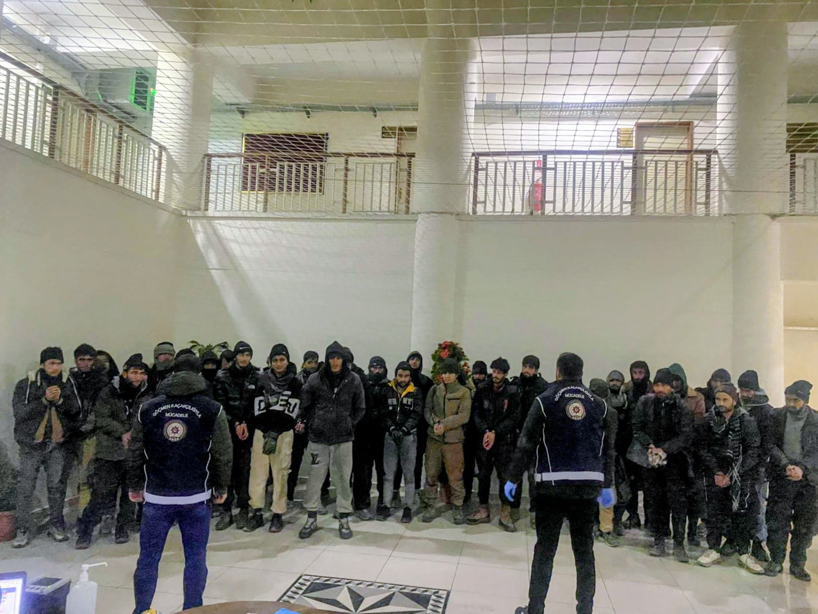 Amasya'da demir yüklü TIR'ın dorsesinde