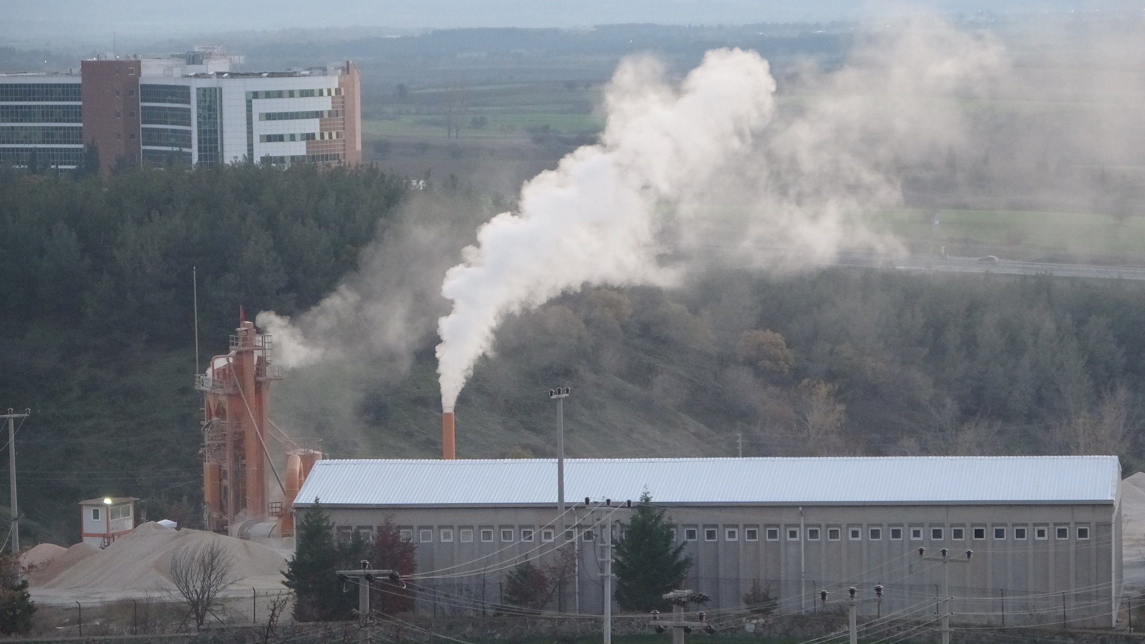 Keşan’da Hava Kirliliği Alarm Veriyor: PM2.5 Değerleri DSÖ Sınırının 5 Kat Üzerine Çıktı!