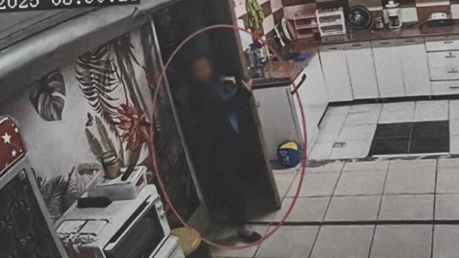 Arnavutköy’de Okul Müdürüne Komplo İddiası: ‘Çamaşır Suyu’ Suçlamasıyla Tutuklanan Personelin Yakınları İsyan Etti