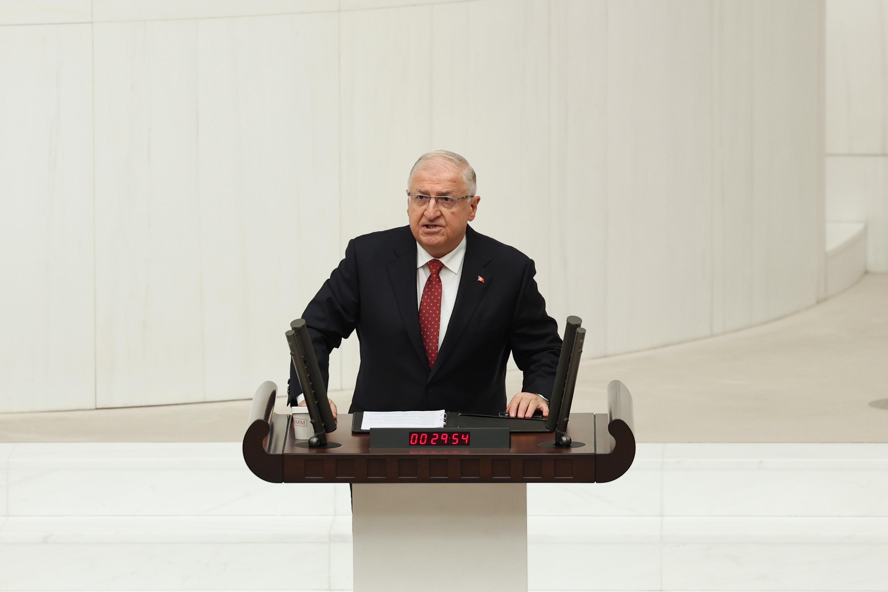 Milli Savunma Bakanı Güler’den Sert Uyarı: ‘Hangi İsim Altında Olursa Olsun Terör Yapılanmasına İzin Yok’