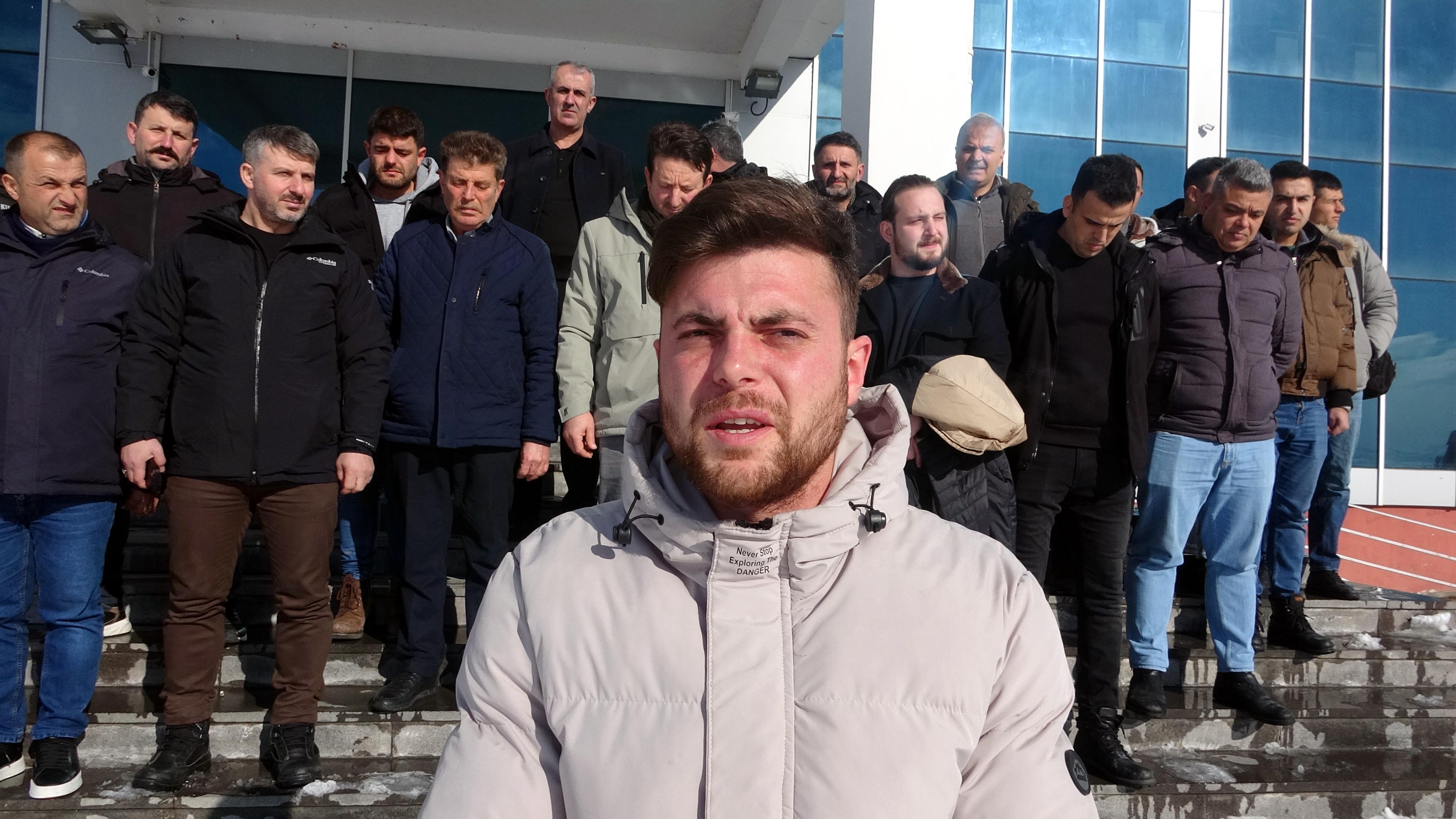 Van Erciş'te ailesine çarparak Ümran