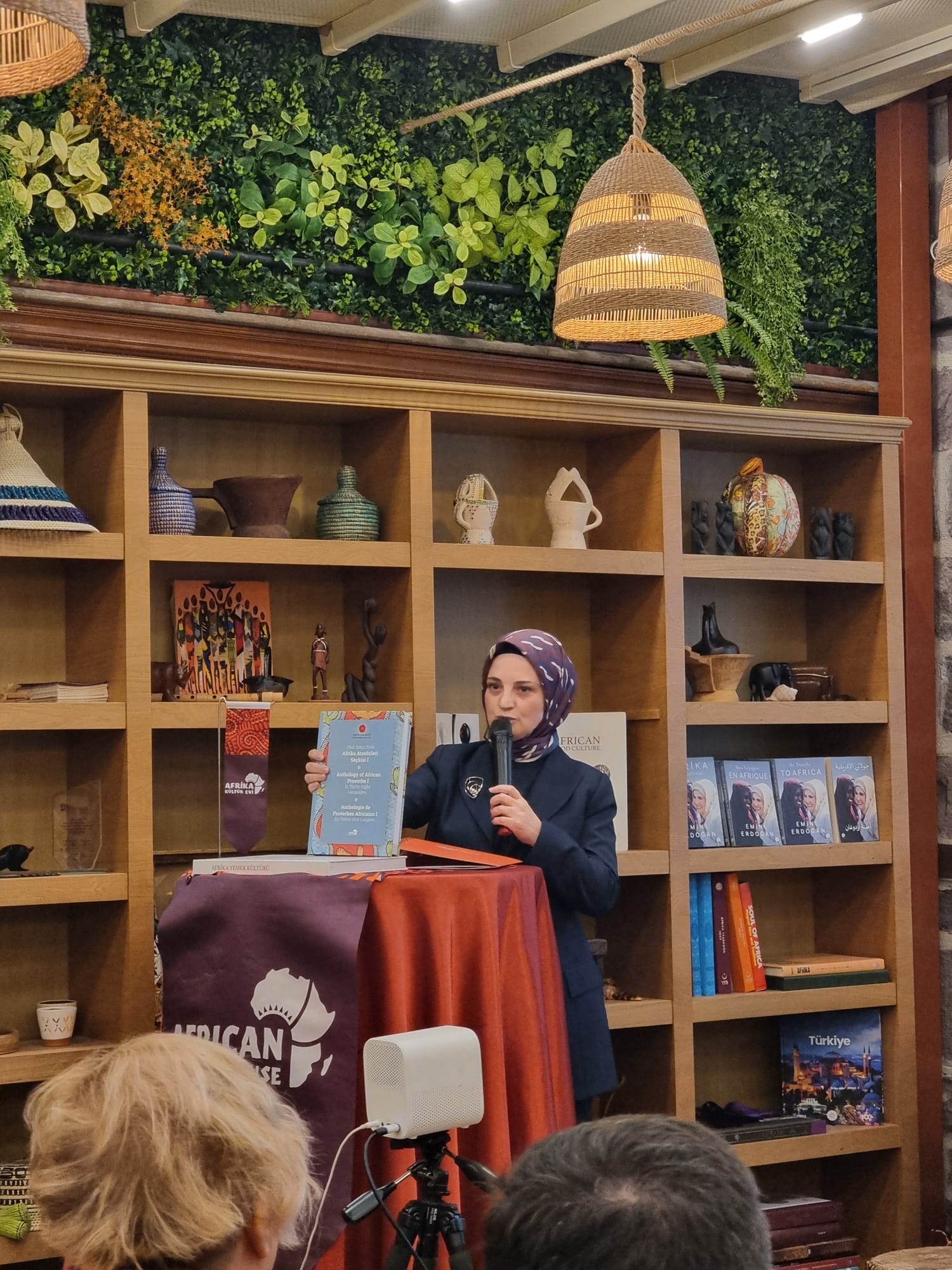 Türkiye'nin Afrika büyükelçileri, Emine Erdoğan'ın