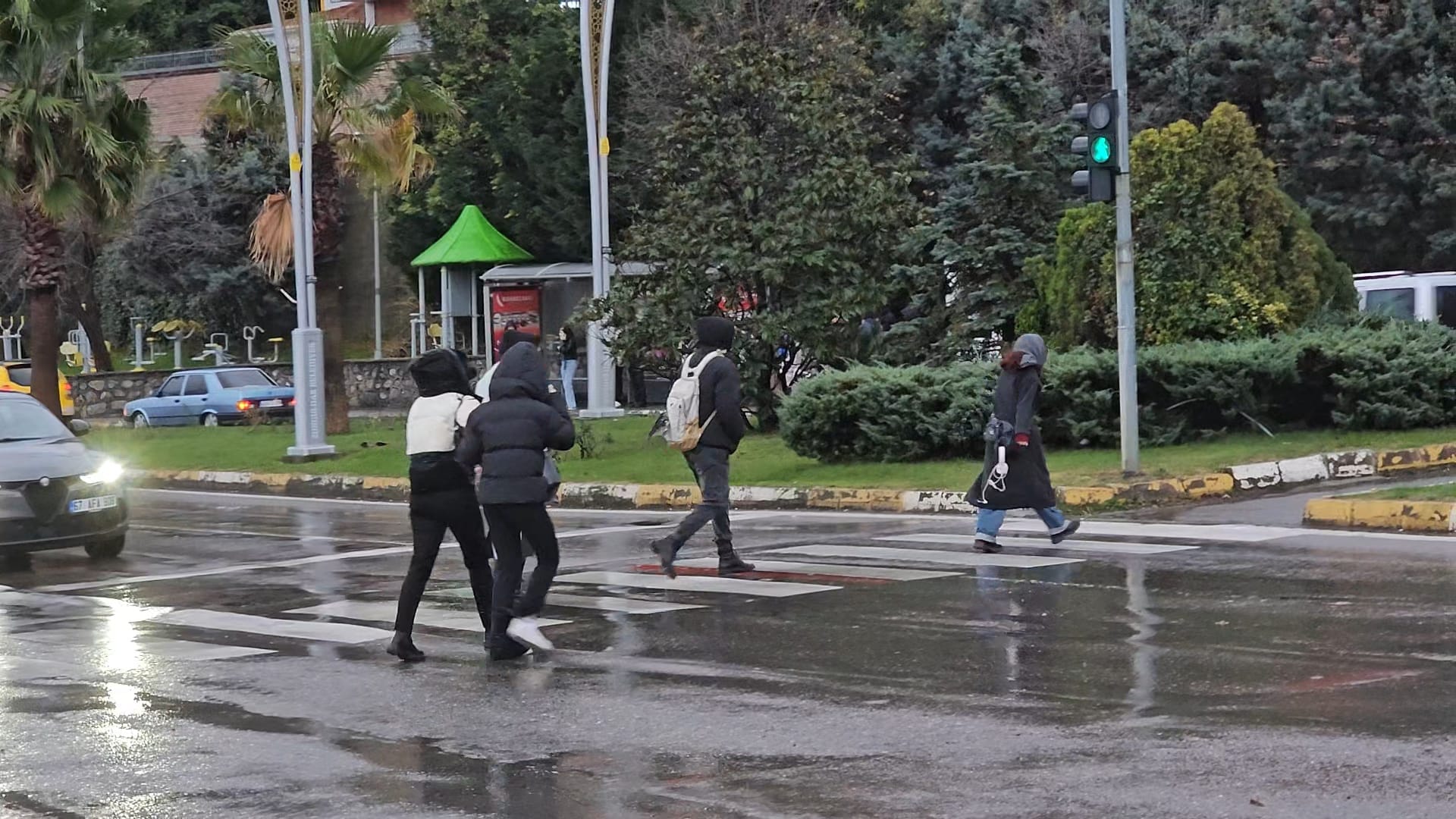 Zonguldak'ta olumsuz hava şartları nedeniyle