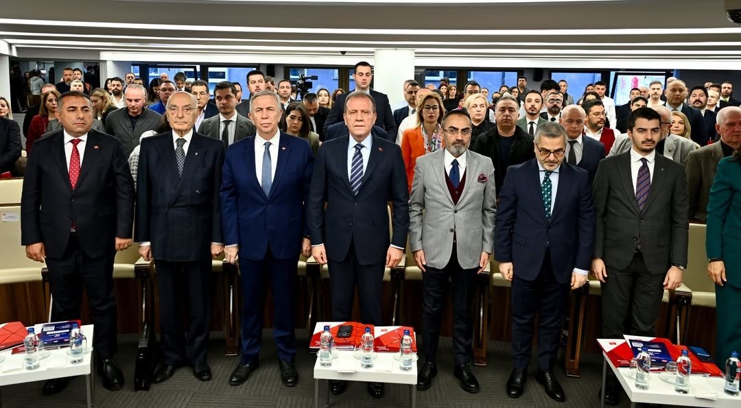 Tuzla Belediyesi’nin ‘Kantin Destek Programı’ Ankara’da Örnek Model Olarak Tanıtıldı