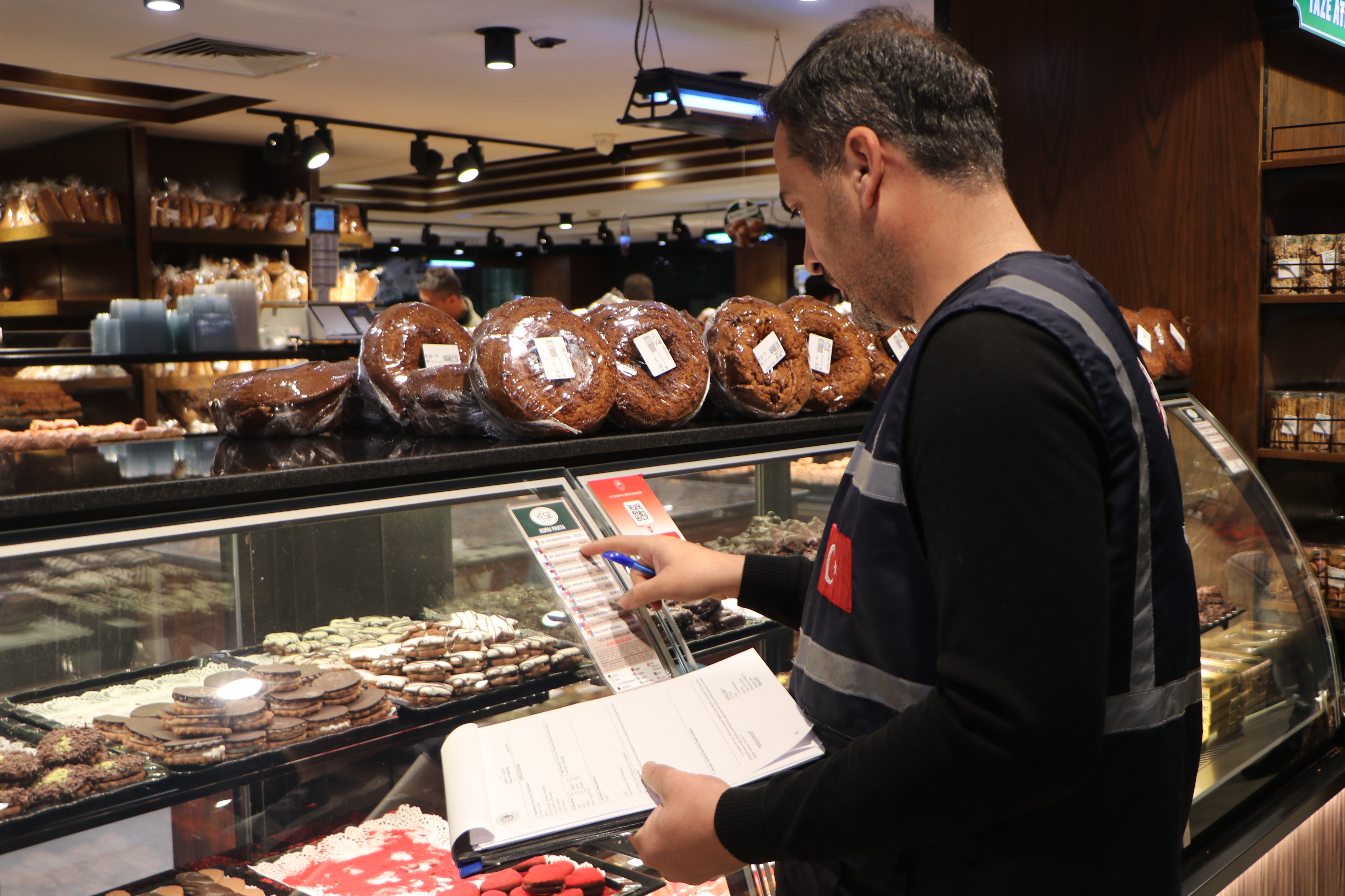 Ticaret Bakanlığı, Adana'da yılbaşı öncesi