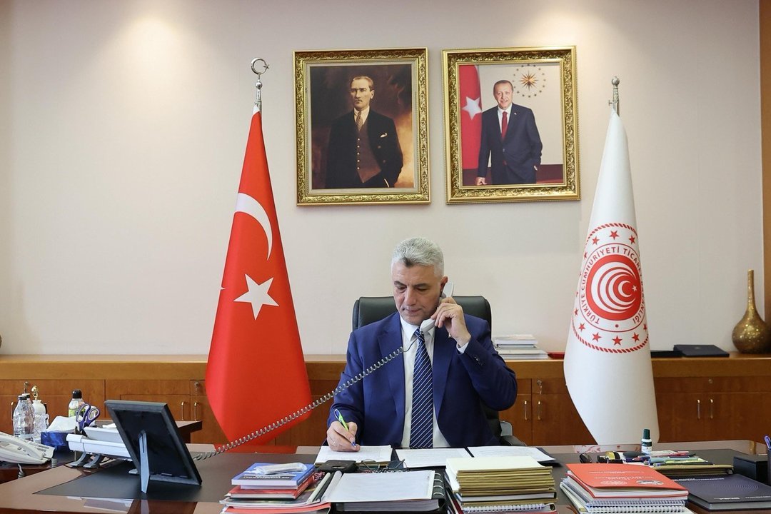 Ticaret Bakanı Bolat, Libya ile Müteahhitlik İş Birliğini Görüştü: Somut Adımlar Kararlaştırıldı