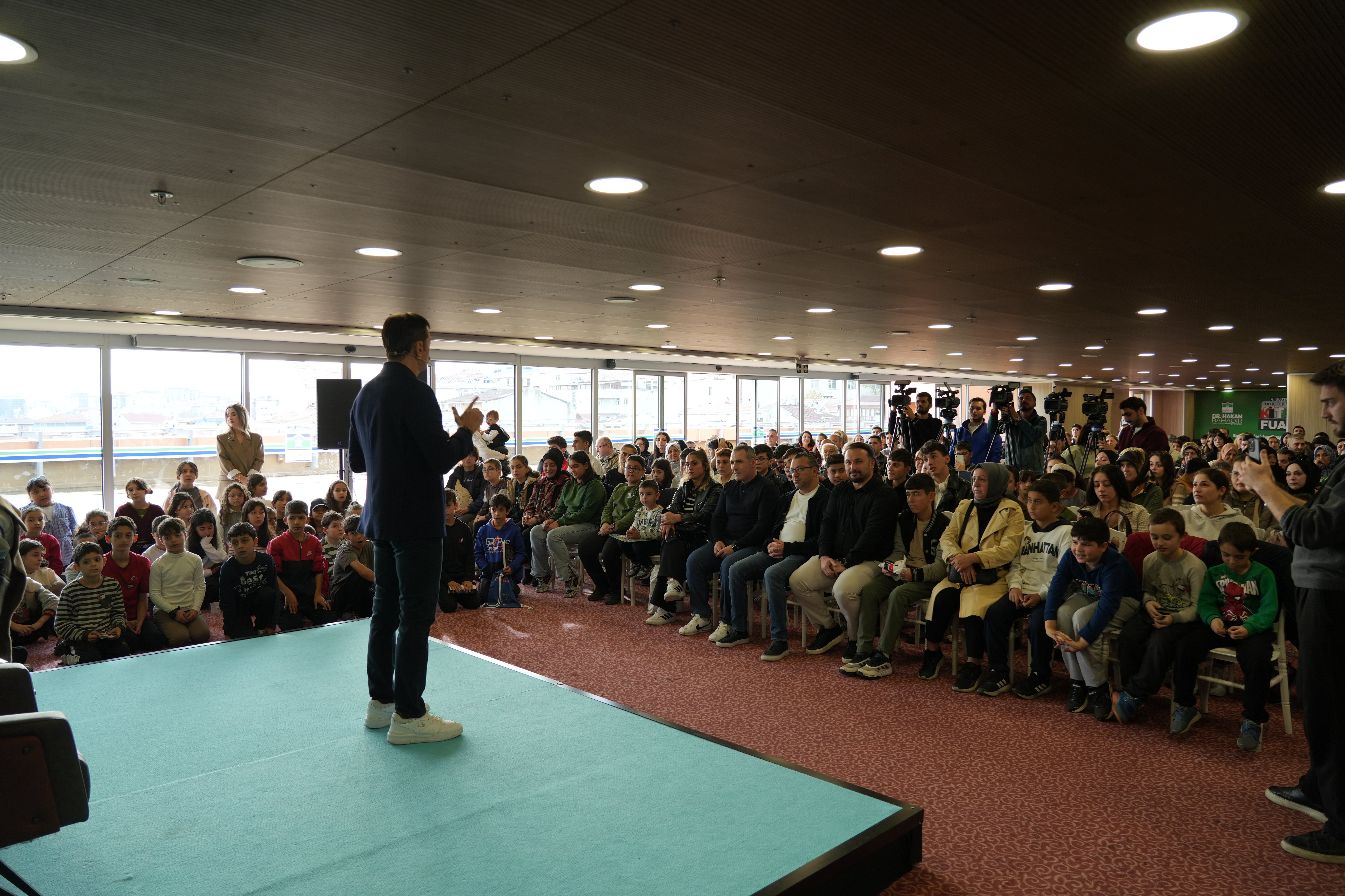 AK Partili Başkan Bahadır, ‘Kent Doktoru’ Modelini Anlattı: ‘Belediyecilik İnsana Dokunmaktır’