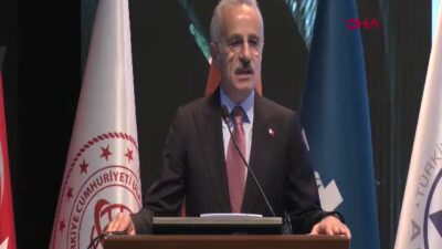 Ulaştırma ve Altyapı Bakanı Abdulkadir