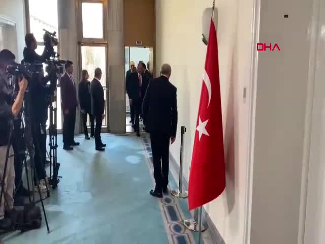Bahçeli, DEM Parti Heyetiyle Görüşmek Üzere Meclis’e Girdi